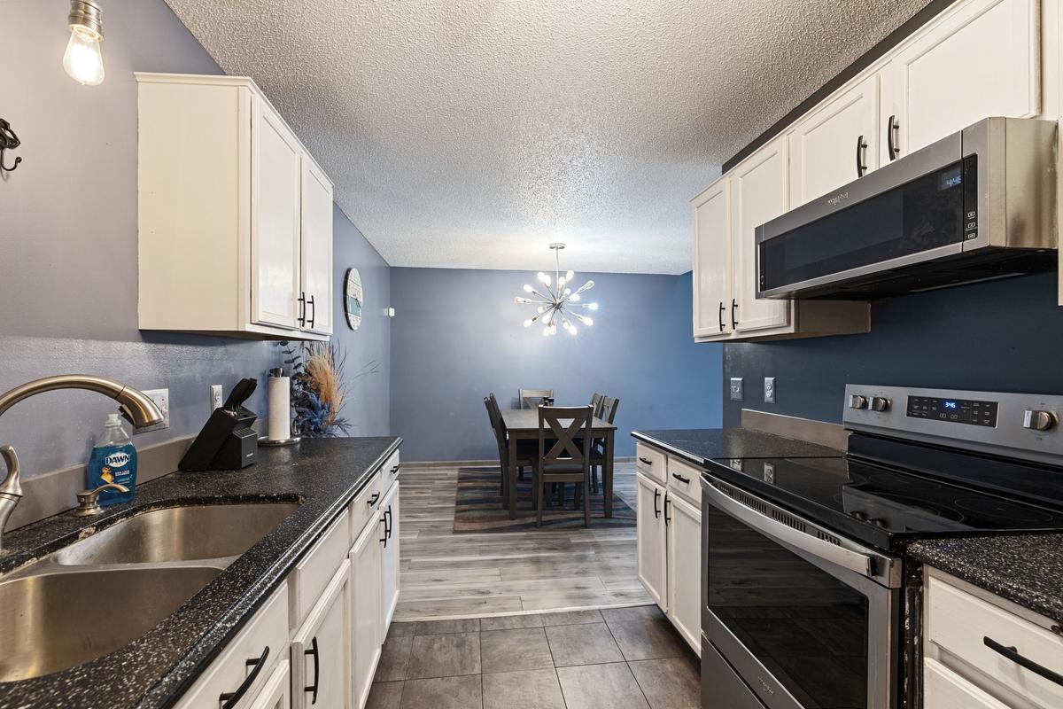 View of Residential at 6129 Tahoe Circle #B, Woodbury MN 55125, Woodbury (12 of 29) - Mike Wilen | Minnesota Team Real Estate