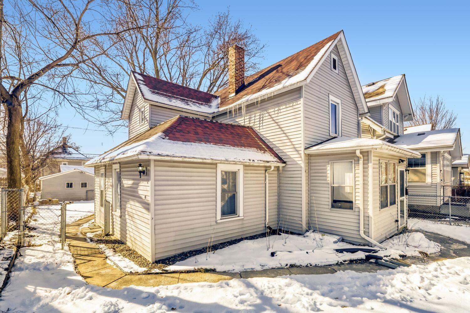 View of Residential at 748 Case Avenue, Saint Paul MN 55106, Saint Paul - Mike Wilen | Minnesota Team Real Estate