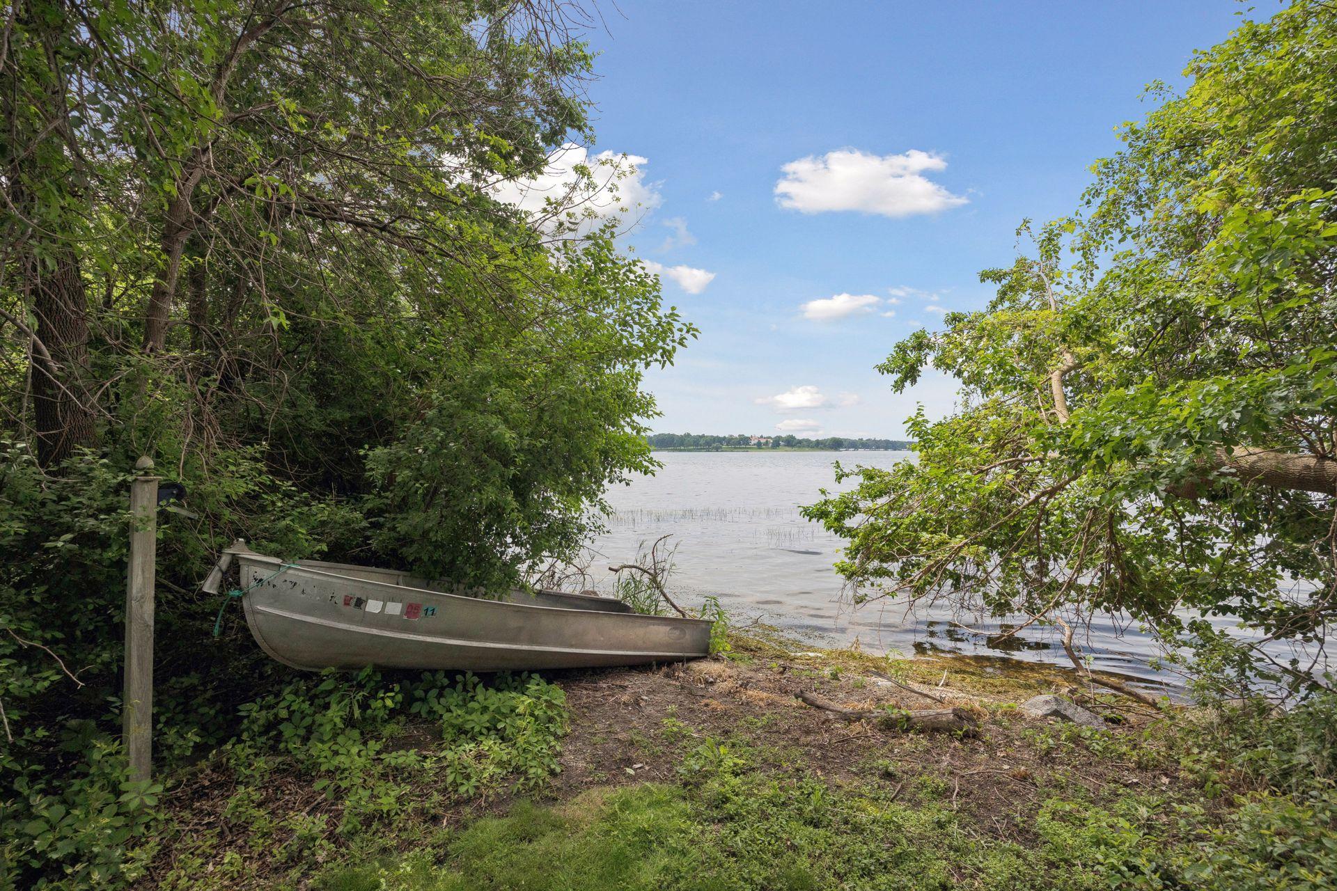 View of Residential at 2425 Shore Drive, Orono MN 55391, Orono (37 of 45) - Mike Wilen | Minnesota Team Real Estate