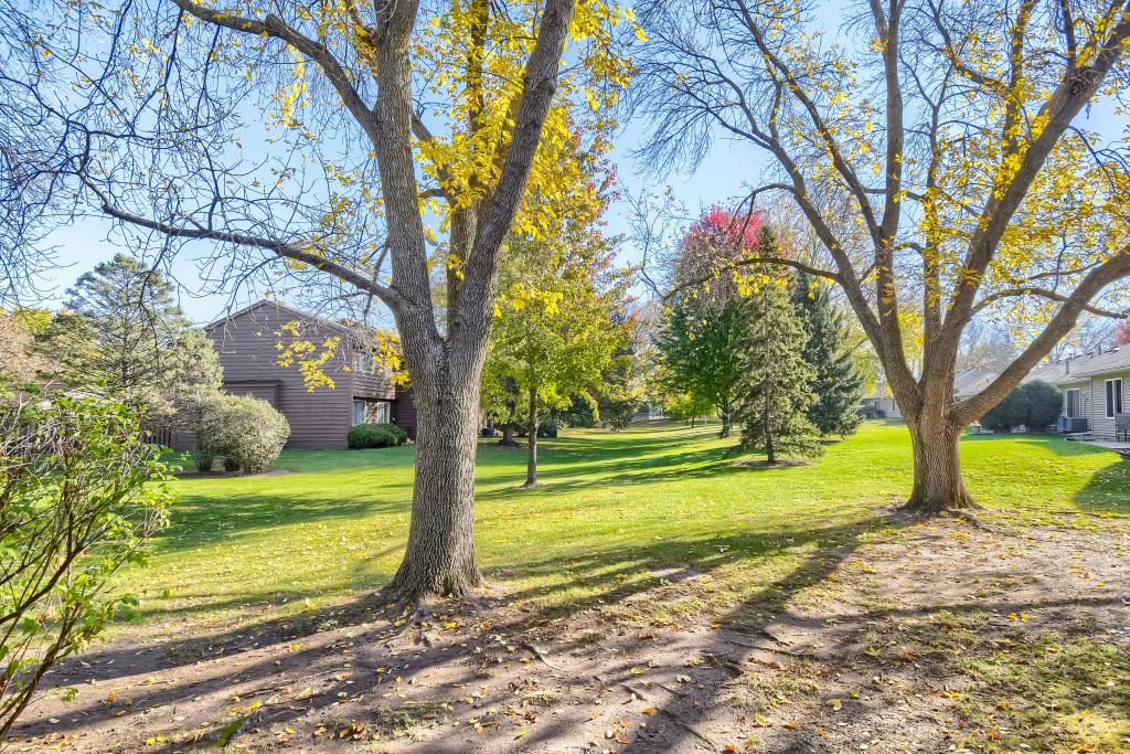 View of Residential at 2440 Crestwood Drive, North Saint Paul MN 55109, North Saint Paul (13 of 25) - Mike Wilen | Minnesota Team Real Estate