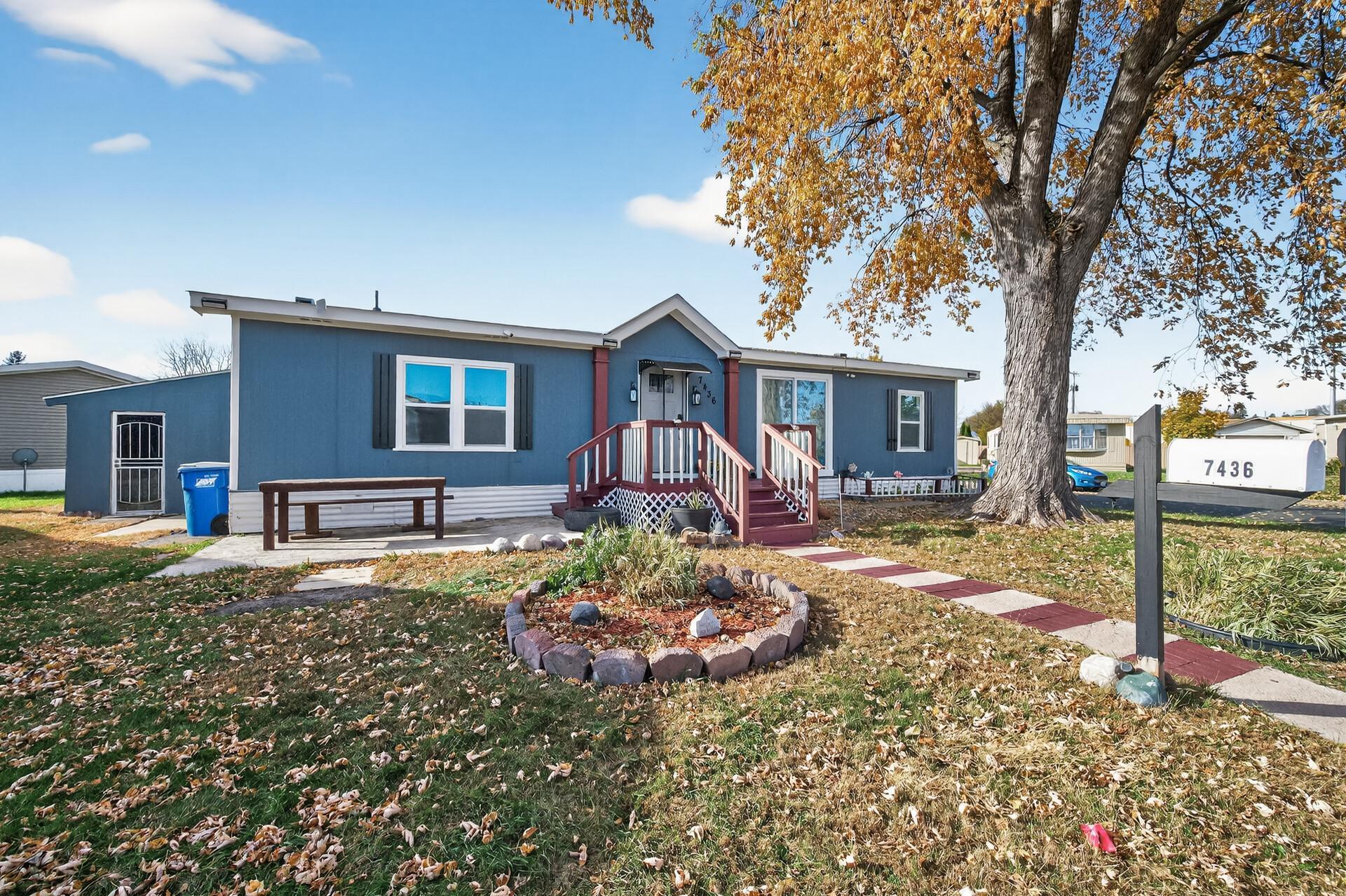 View of Residential at 7436 West Circle, Fridley MN 55432, Fridley - Mike Wilen | Minnesota Team Real Estate