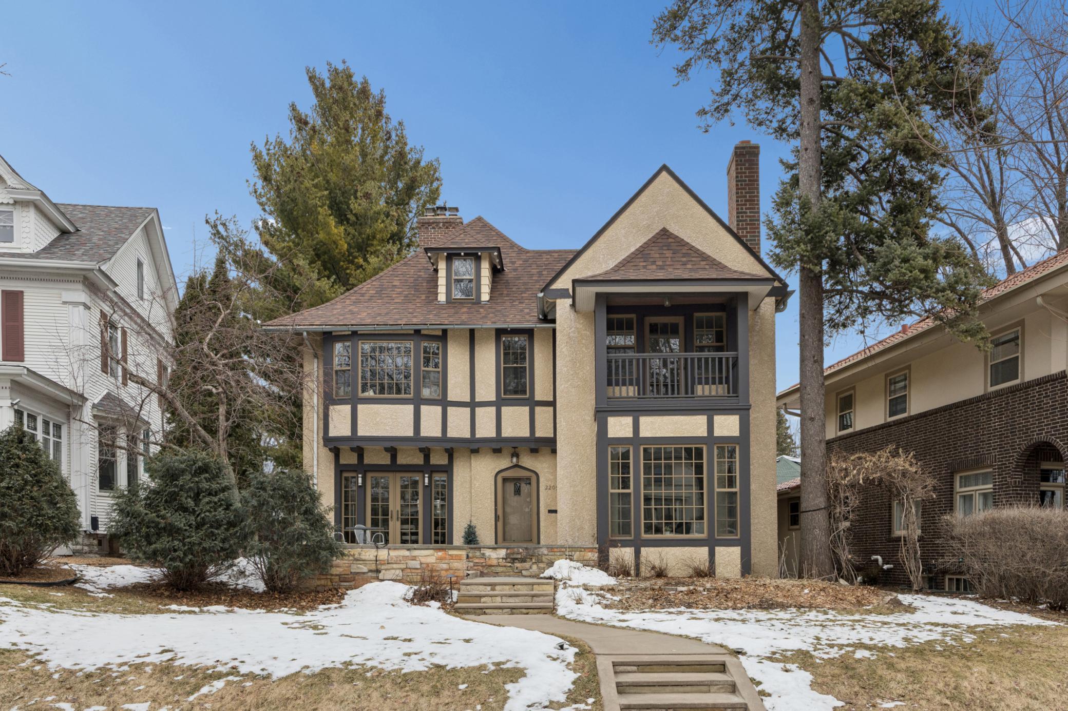 View of Residential at 2205 Kenwood Parkway, Minneapolis MN 55405, Minneapolis - Mike Wilen | Minnesota Team Real Estate