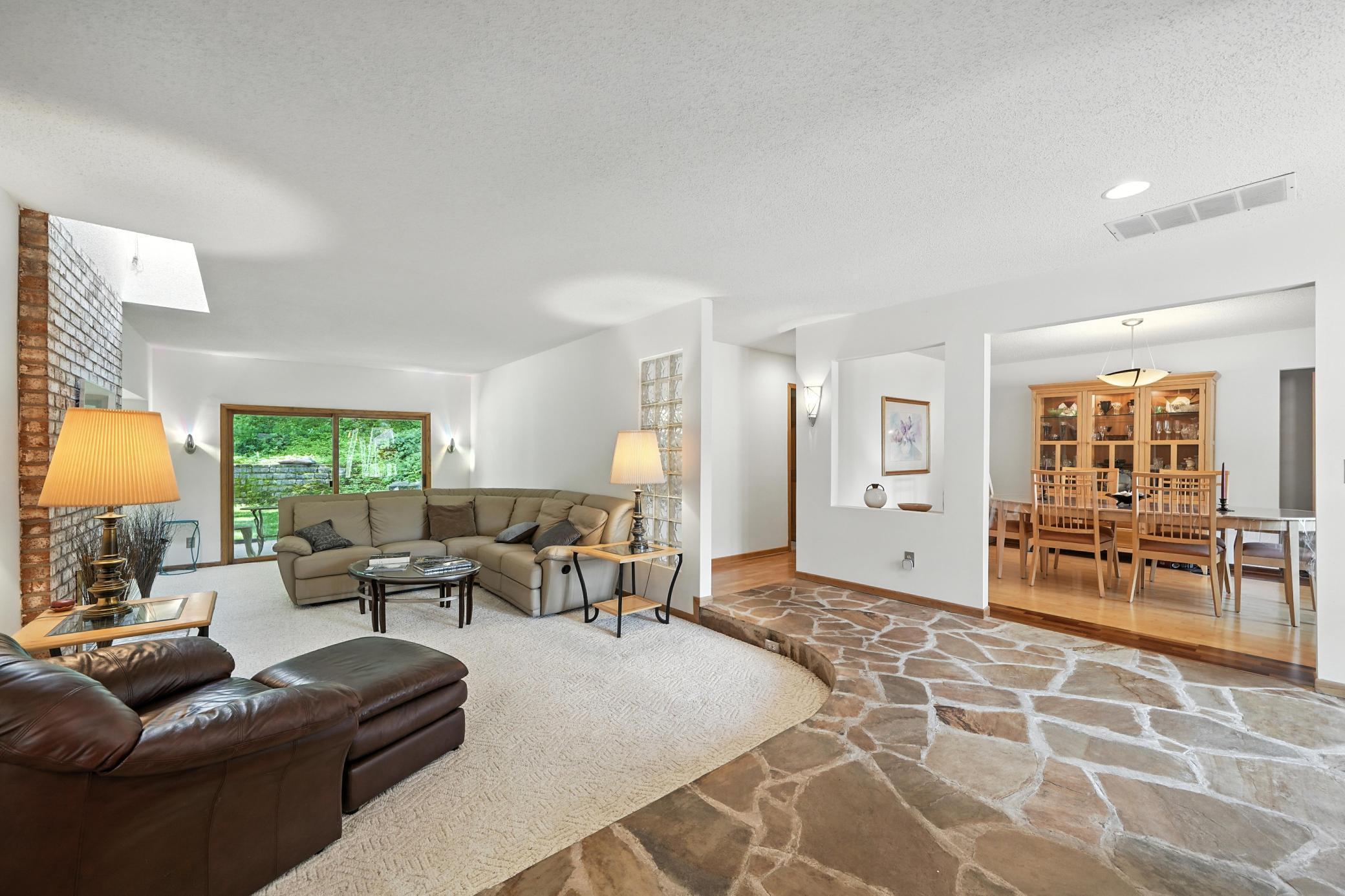 View of Residential at 1000 Heritage Lane, Orono MN 55391, Orono (10 of 53) - Mike Wilen | Minnesota Team Real Estate