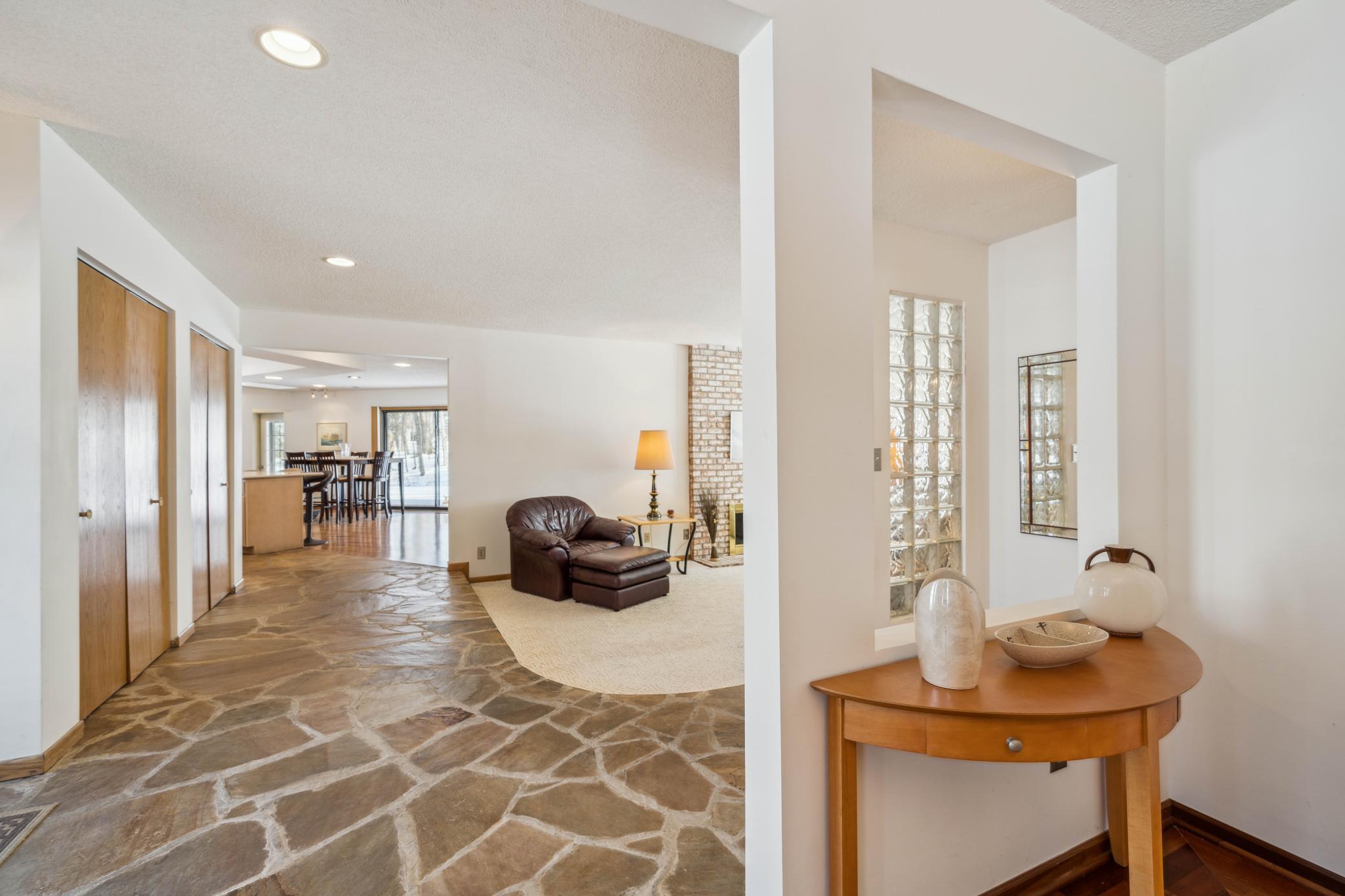 View of Residential at 1000 Heritage Lane, Orono MN 55391, Orono (14 of 53) - Mike Wilen | Minnesota Team Real Estate