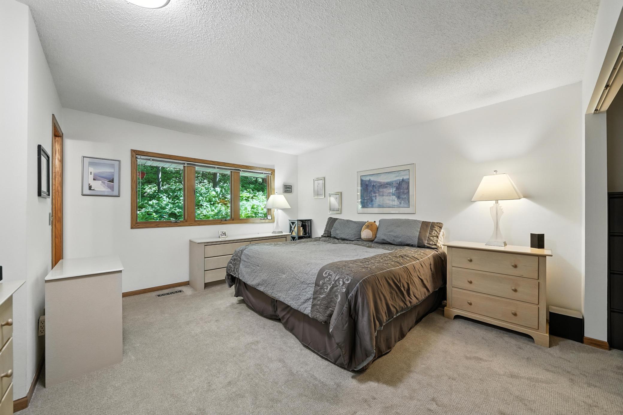 View of Residential at 1000 Heritage Lane, Orono MN 55391, Orono (40 of 53) - Mike Wilen | Minnesota Team Real Estate