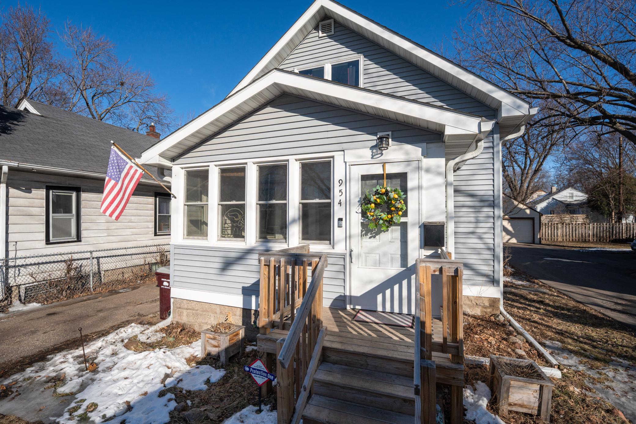 View of Residential at 954 Oakdale Avenue, West Saint Paul MN 55118, West Saint Paul - Mike Wilen | Minnesota Team Real Estate