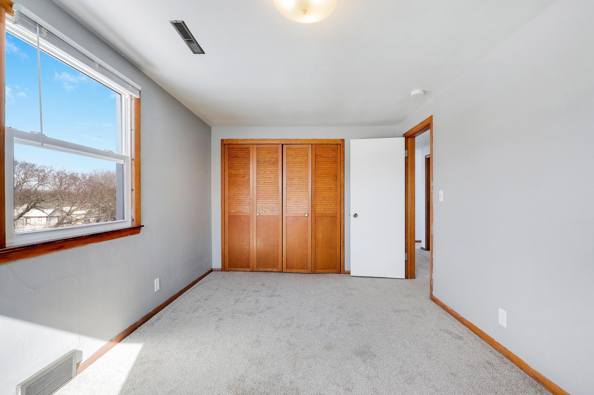 View of Residential at 1302 Reaney Avenue, Saint Paul MN 55106, Saint Paul (28 of 41) - Mike Wilen | Minnesota Team Real Estate