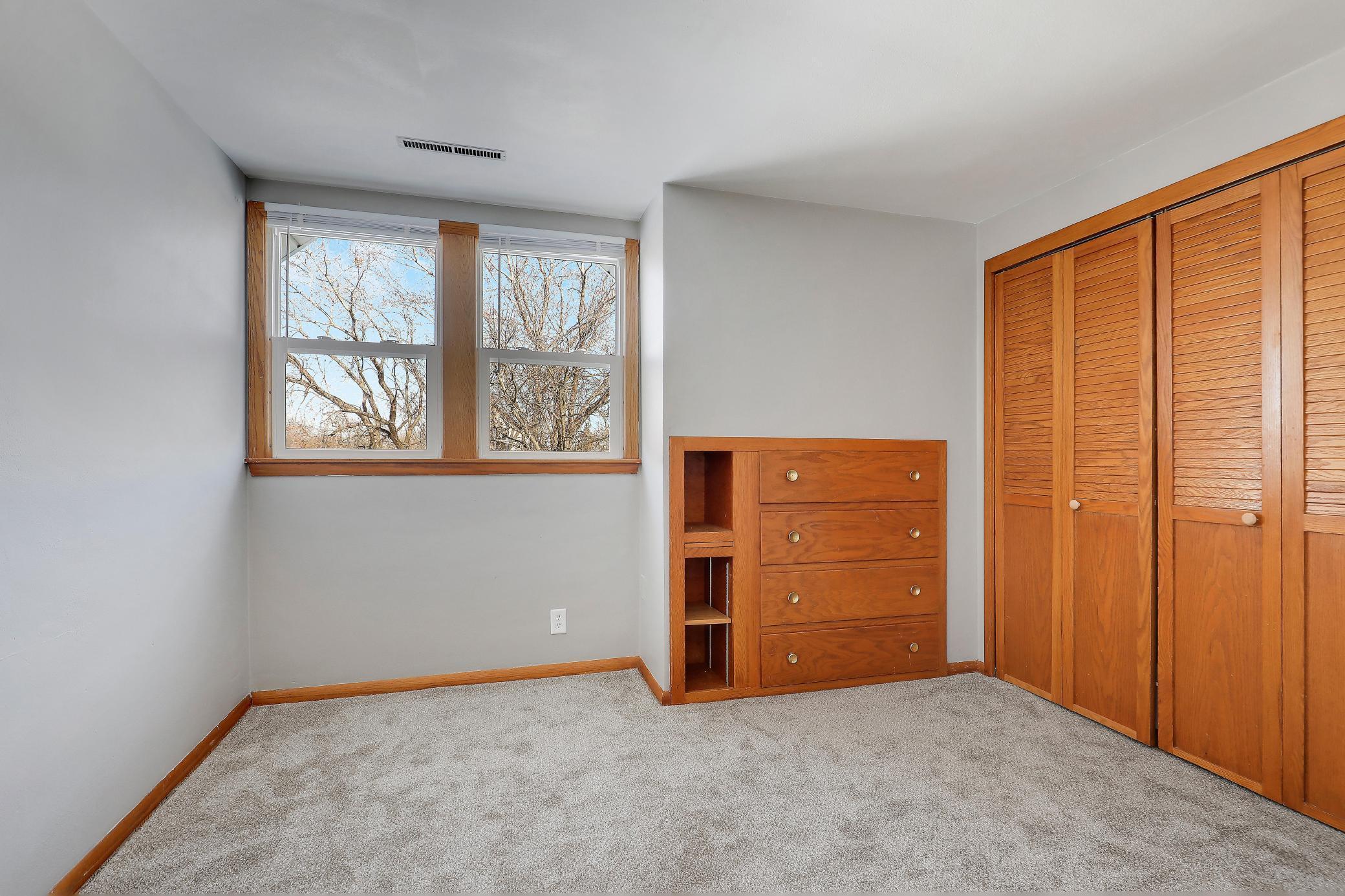 View of Residential at 1302 Reaney Avenue, Saint Paul MN 55106, Saint Paul (22 of 41) - Mike Wilen | Minnesota Team Real Estate