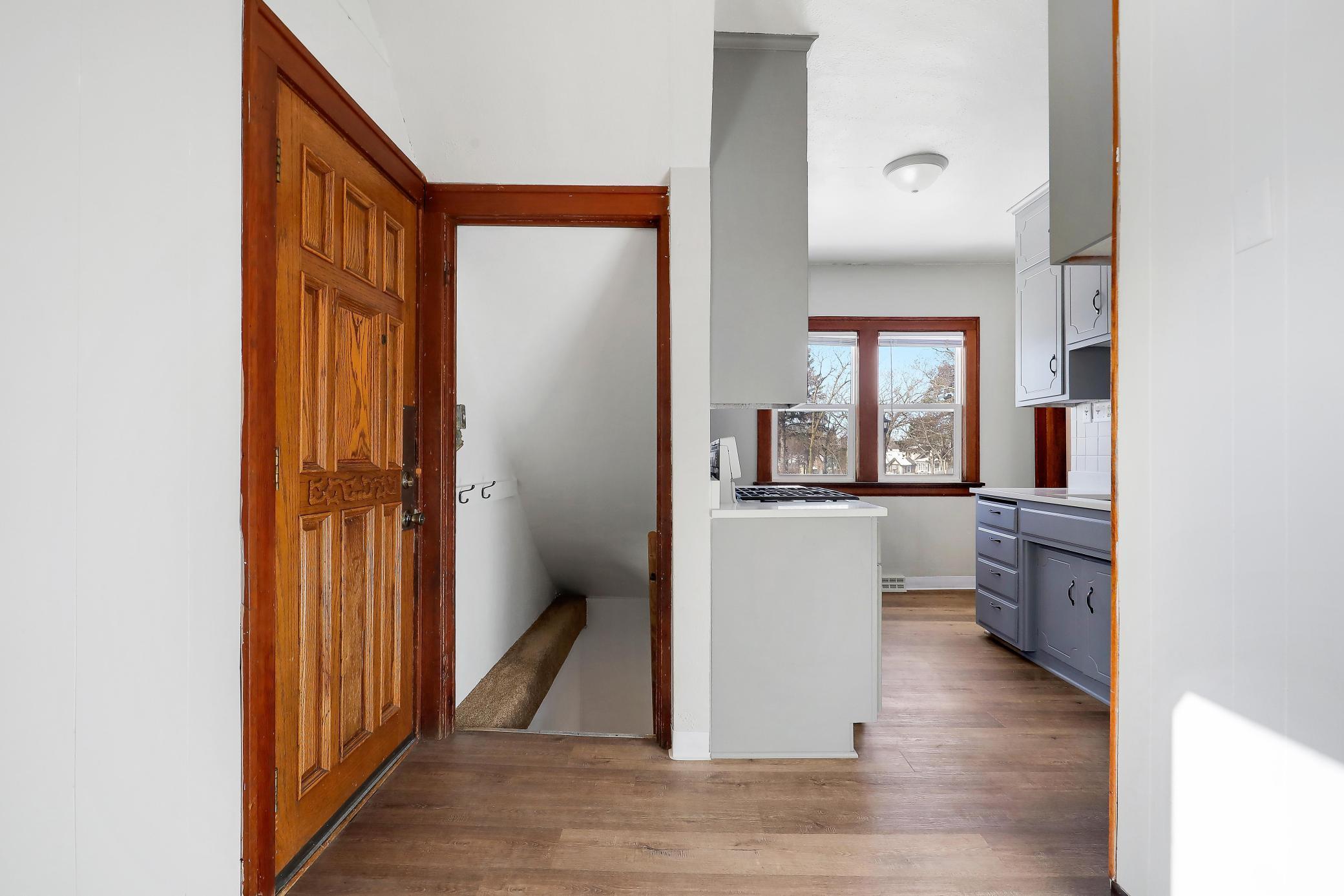 View of Residential at 1302 Reaney Avenue, Saint Paul MN 55106, Saint Paul (15 of 41) - Mike Wilen | Minnesota Team Real Estate