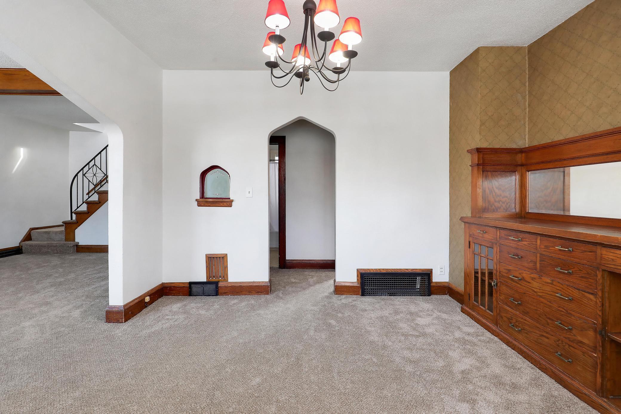 View of Residential at 1302 Reaney Avenue, Saint Paul MN 55106, Saint Paul (10 of 41) - Mike Wilen | Minnesota Team Real Estate