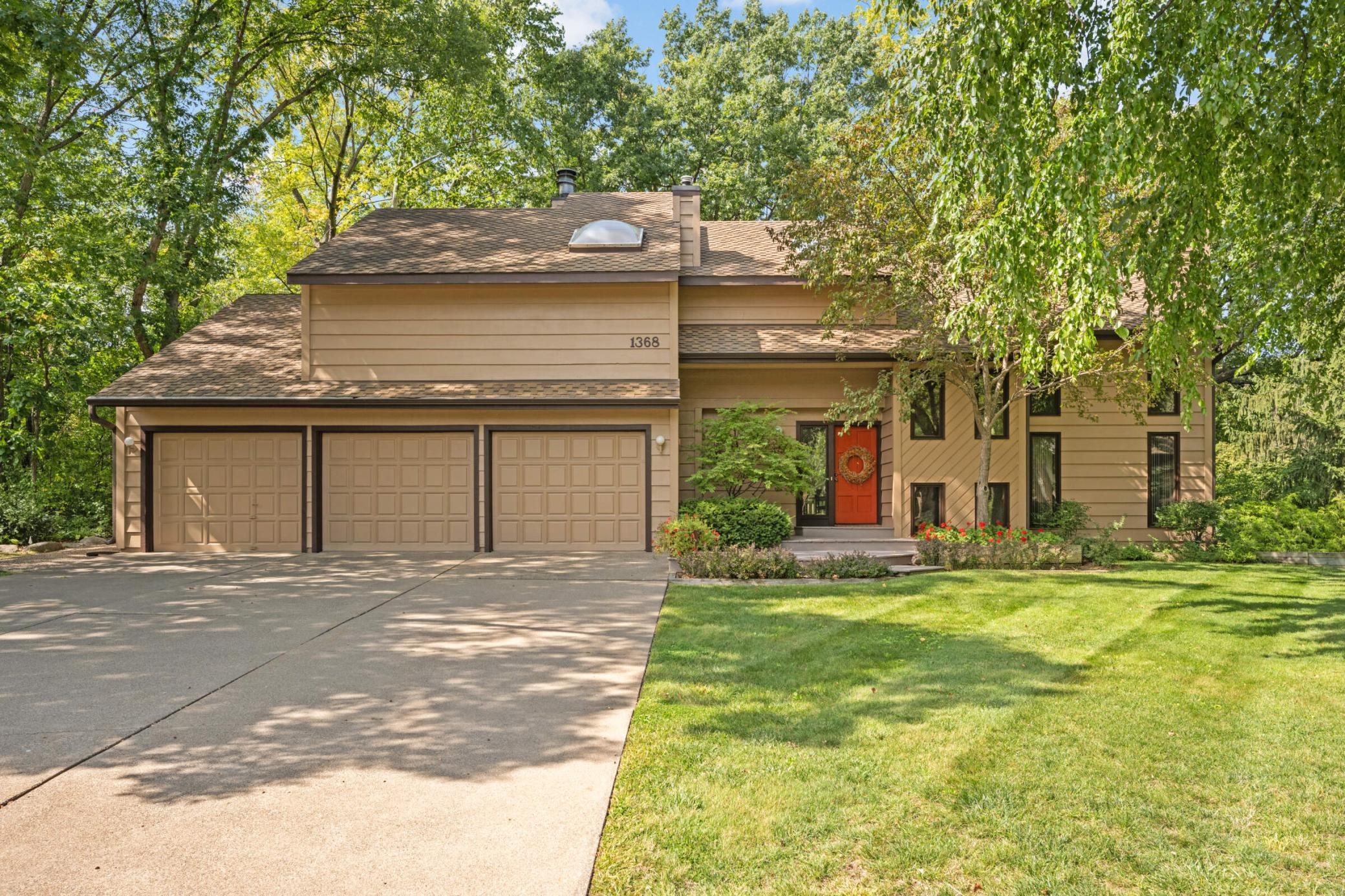 View of Residential at 1368 32nd Avenue, New Brighton MN 55112, New Brighton (26 of 31) - Mike Wilen | Minnesota Team Real Estate
