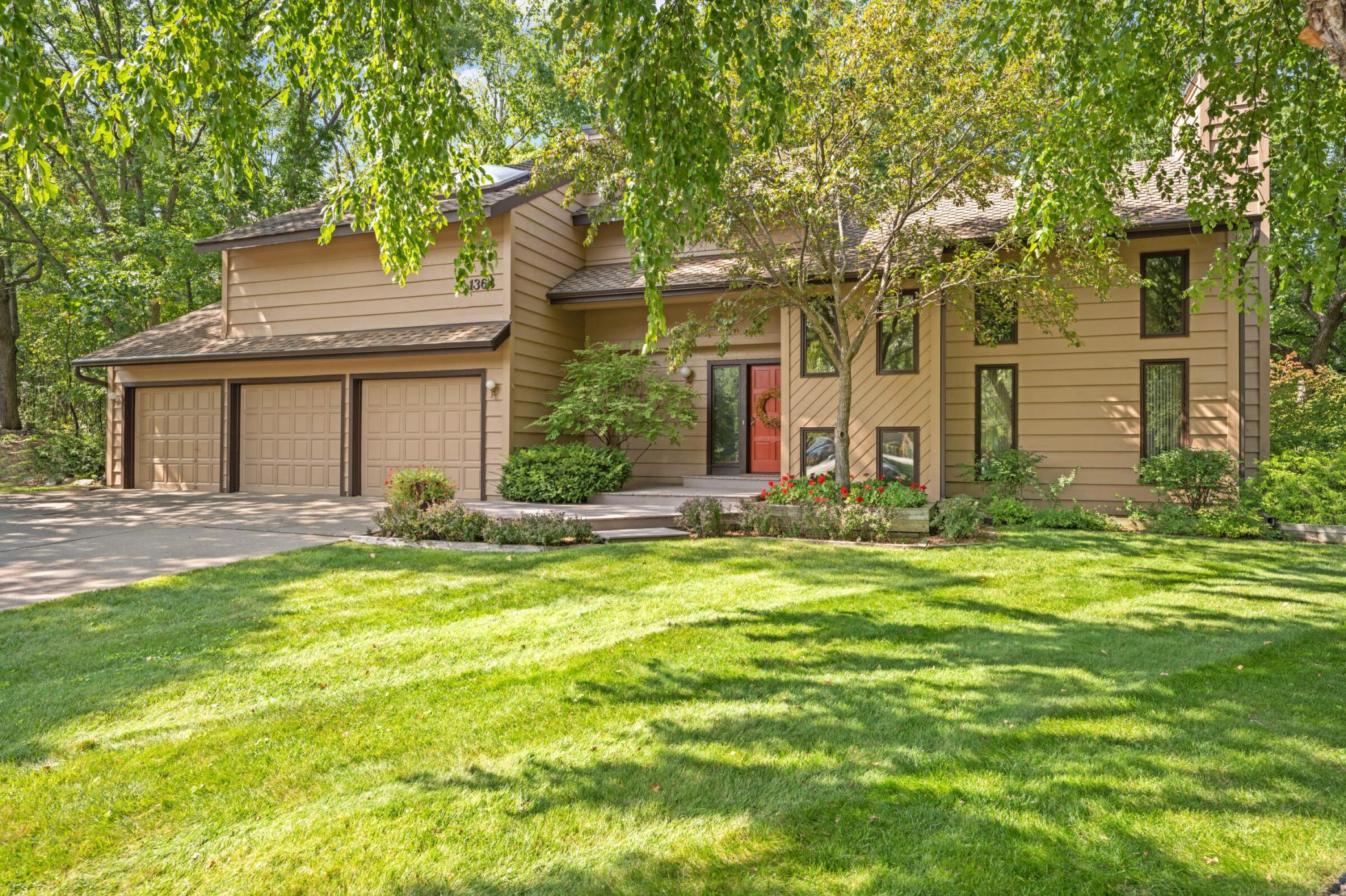 View of Residential at 1368 32nd Avenue, New Brighton MN 55112, New Brighton (21 of 31) - Mike Wilen | Minnesota Team Real Estate