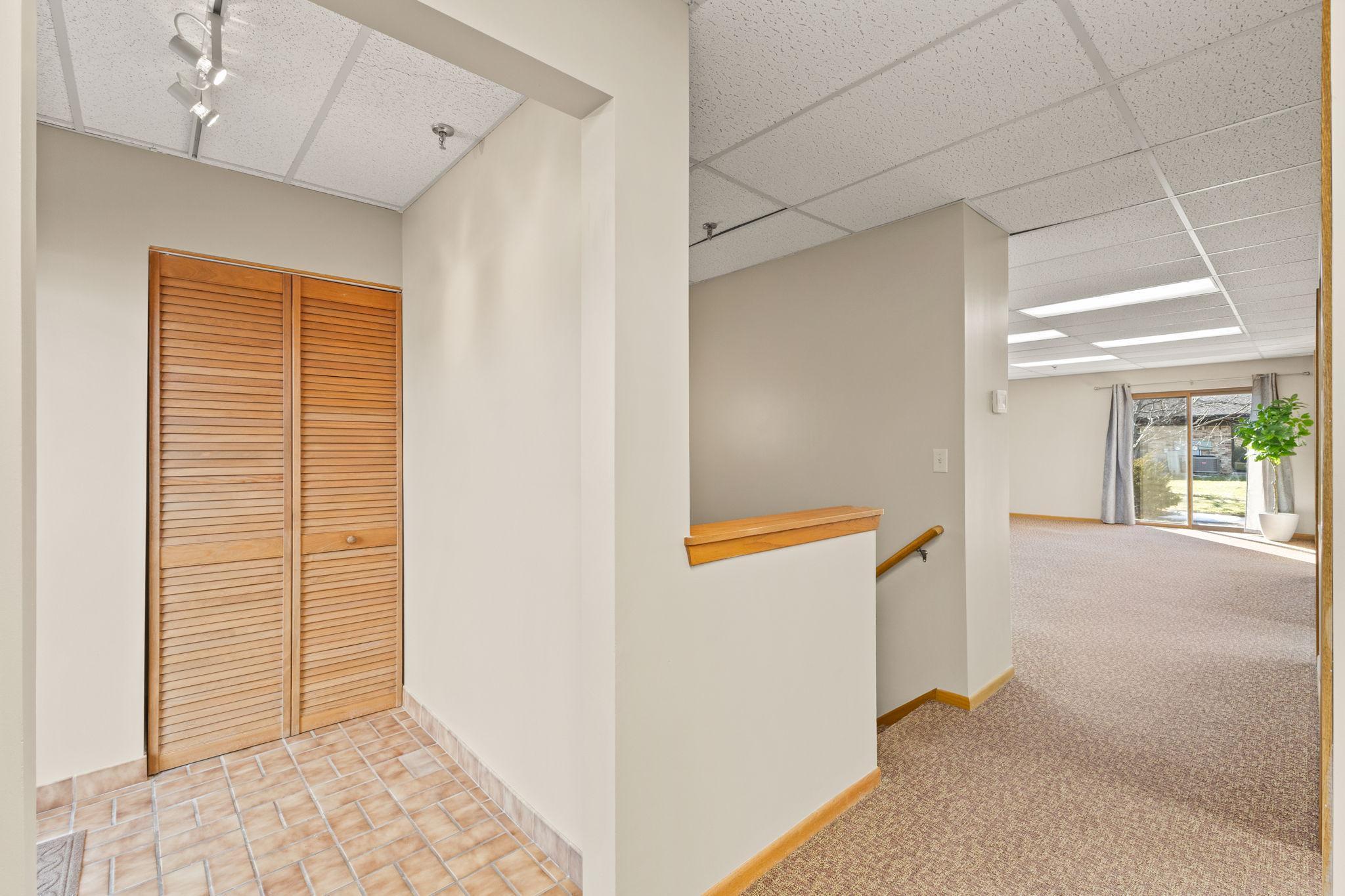View of Commercial Sale at 2575 Hamline Avenue, Roseville MN 55113, Roseville (11 of 24) - Mike Wilen | Minnesota Team Real Estate