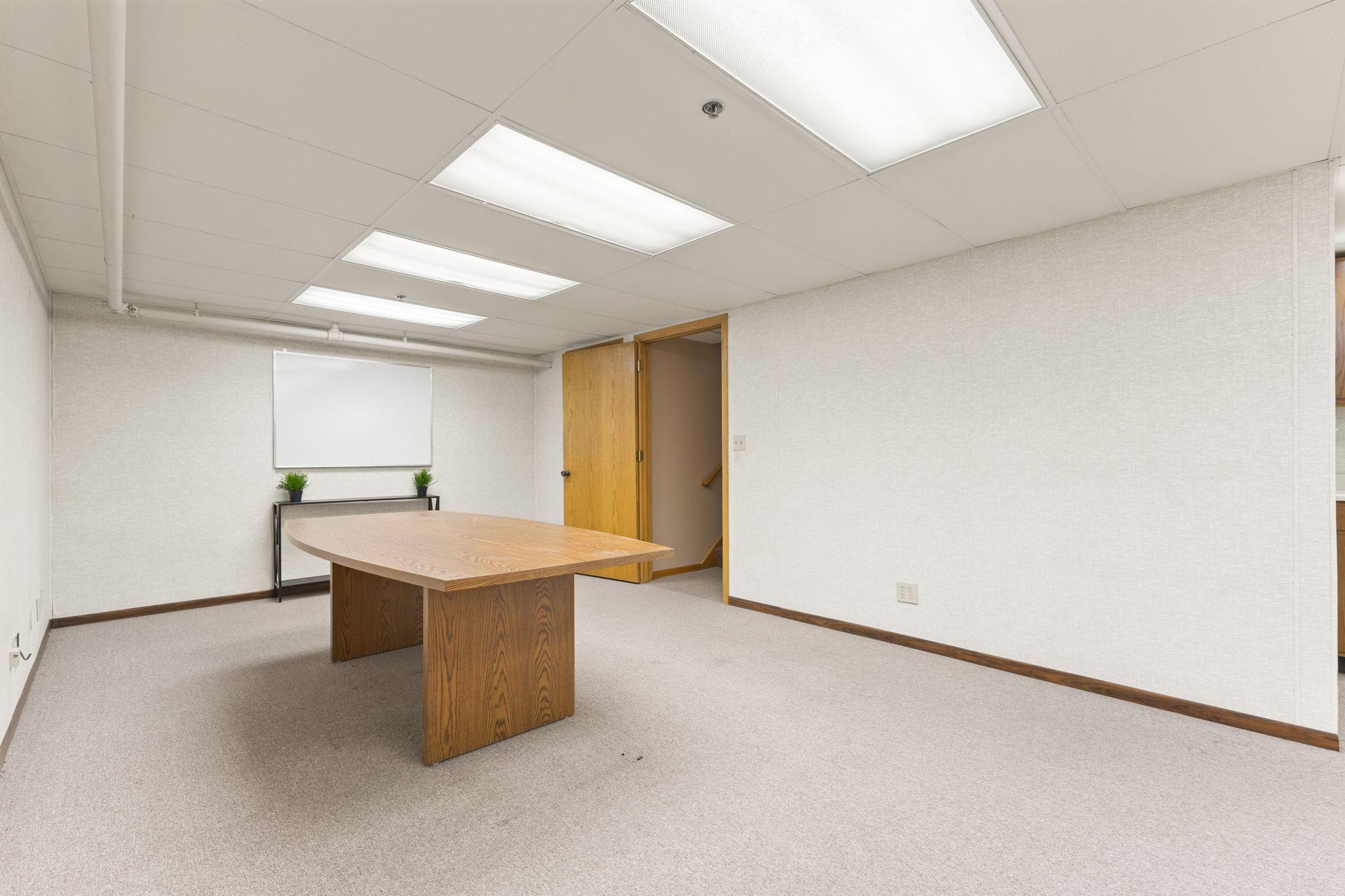 View of Commercial Sale at 2575 Hamline Avenue, Roseville MN 55113, Roseville (18 of 24) - Mike Wilen | Minnesota Team Real Estate