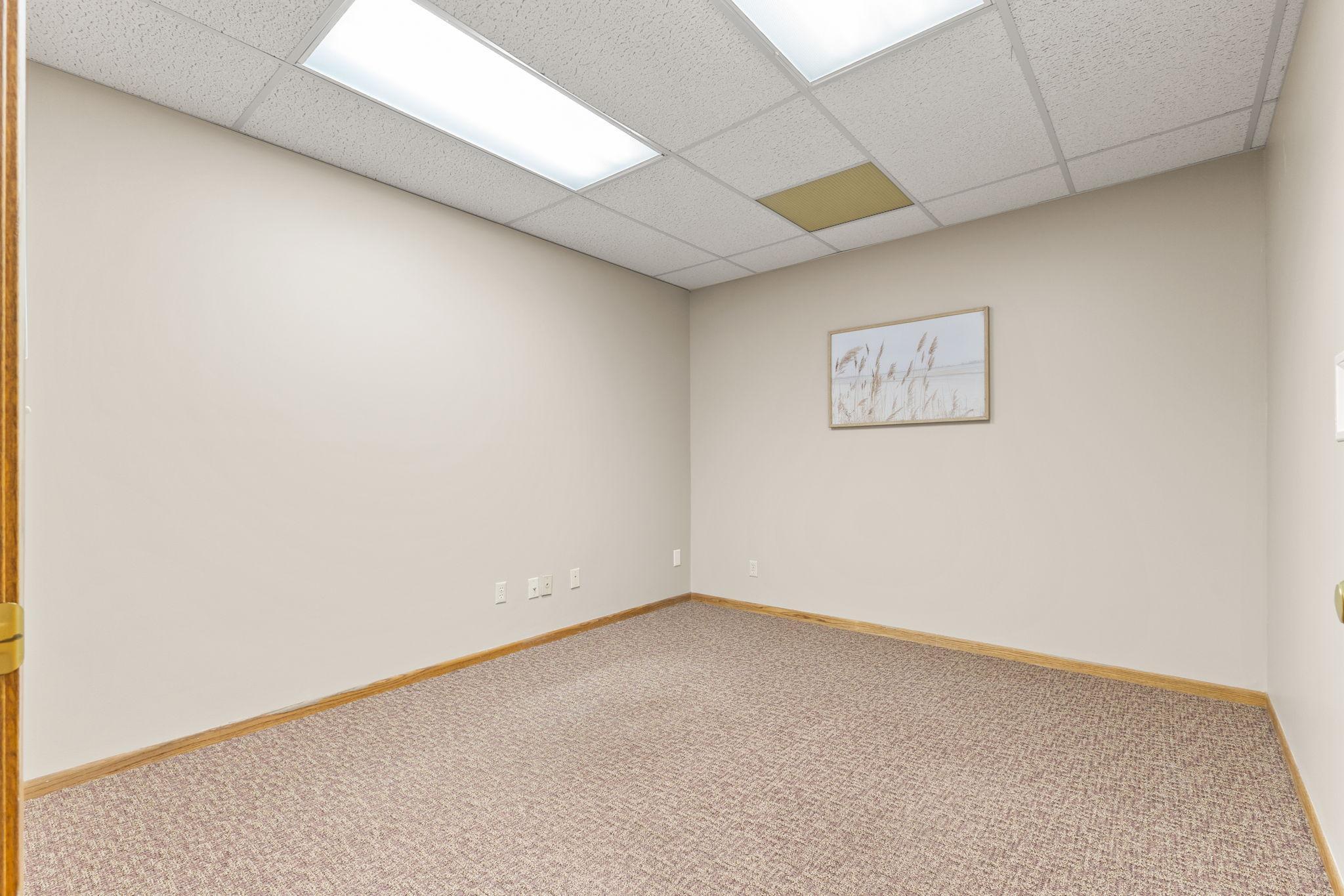 View of Commercial Sale at 2575 Hamline Avenue, Roseville MN 55113, Roseville (16 of 24) - Mike Wilen | Minnesota Team Real Estate