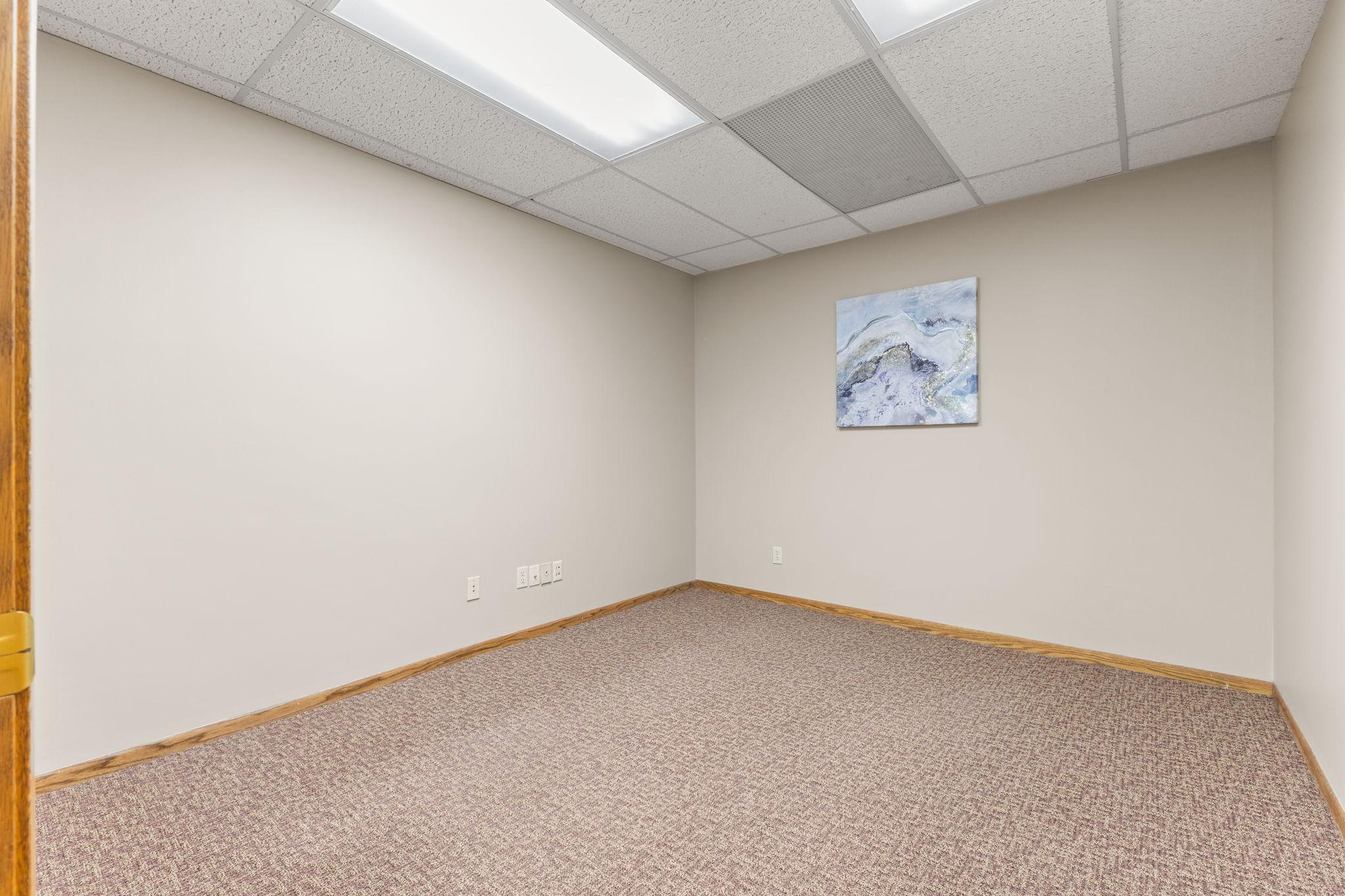 View of Commercial Sale at 2575 Hamline Avenue, Roseville MN 55113, Roseville (15 of 24) - Mike Wilen | Minnesota Team Real Estate