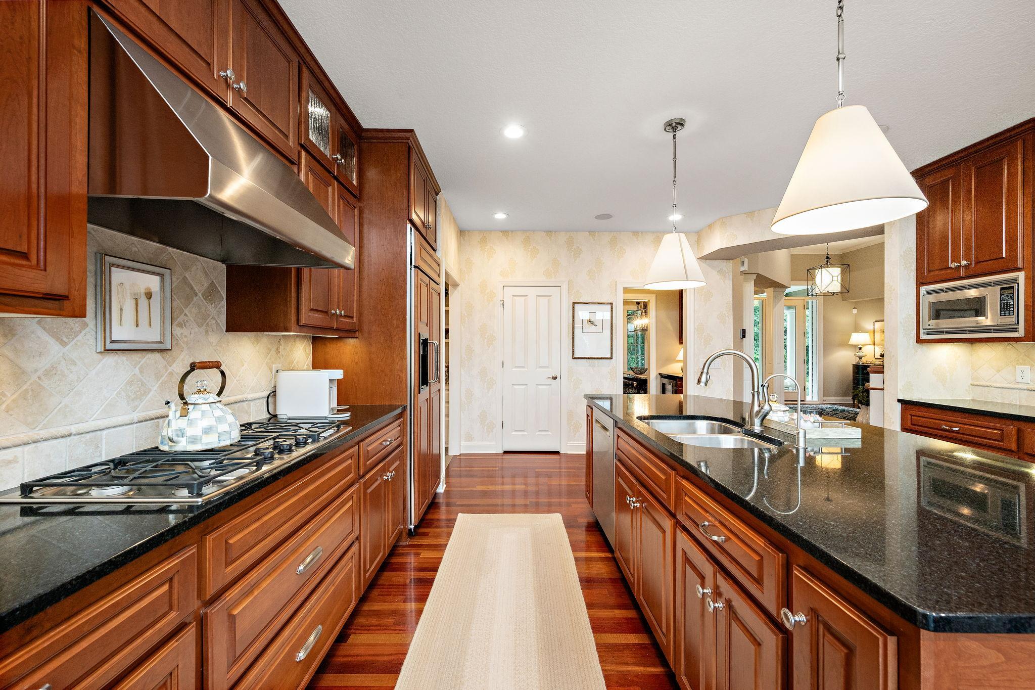 View of Residential at 9356 Albright Court, Inver Grove Heights MN 55077, Inver Grove Heights (16 of 59) - Mike Wilen | Minnesota Team Real Estate