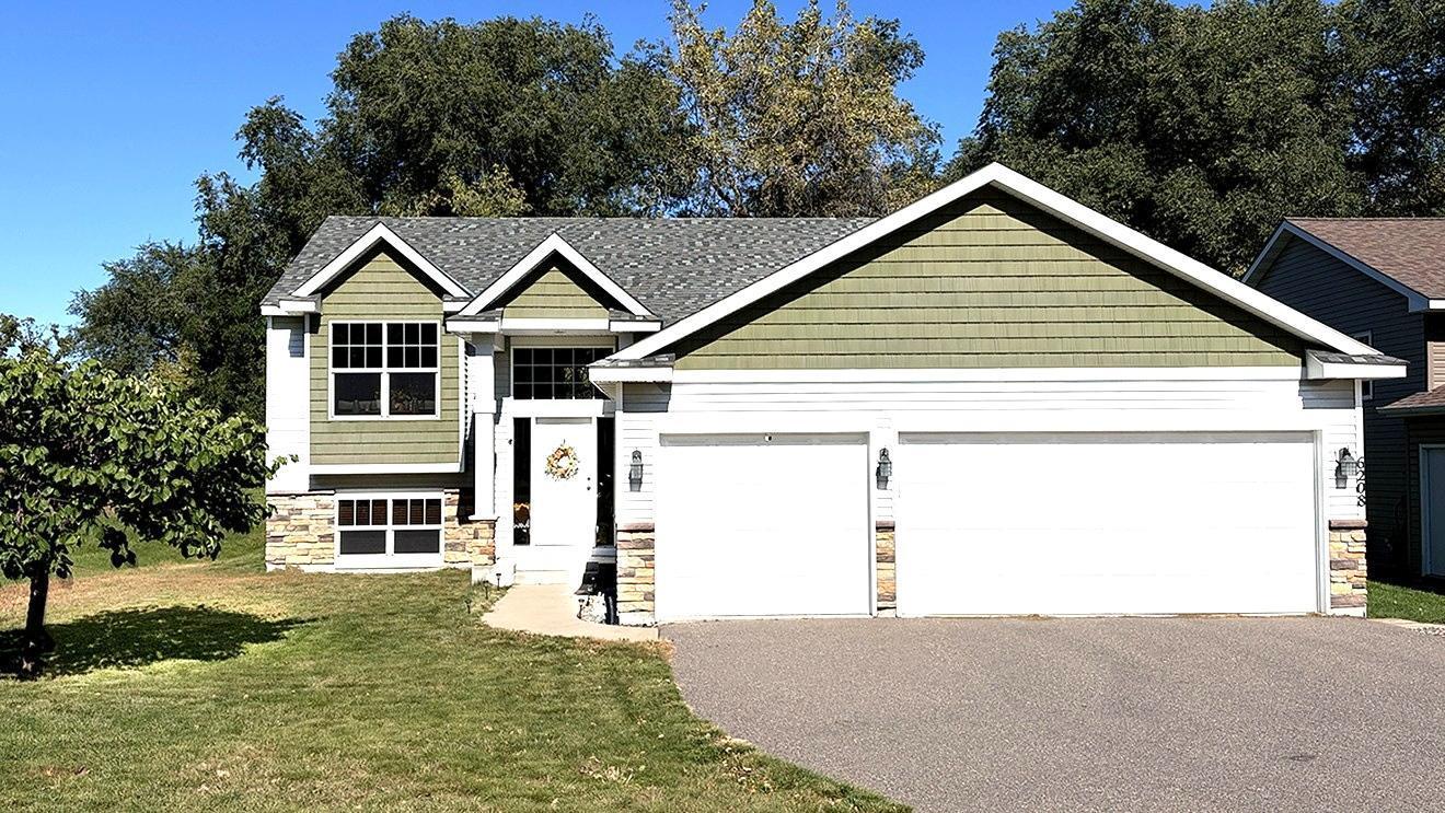 View of Residential at 6208 39th Avenue, Crystal MN 55422, Crystal - Mike Wilen | Minnesota Team Real Estate