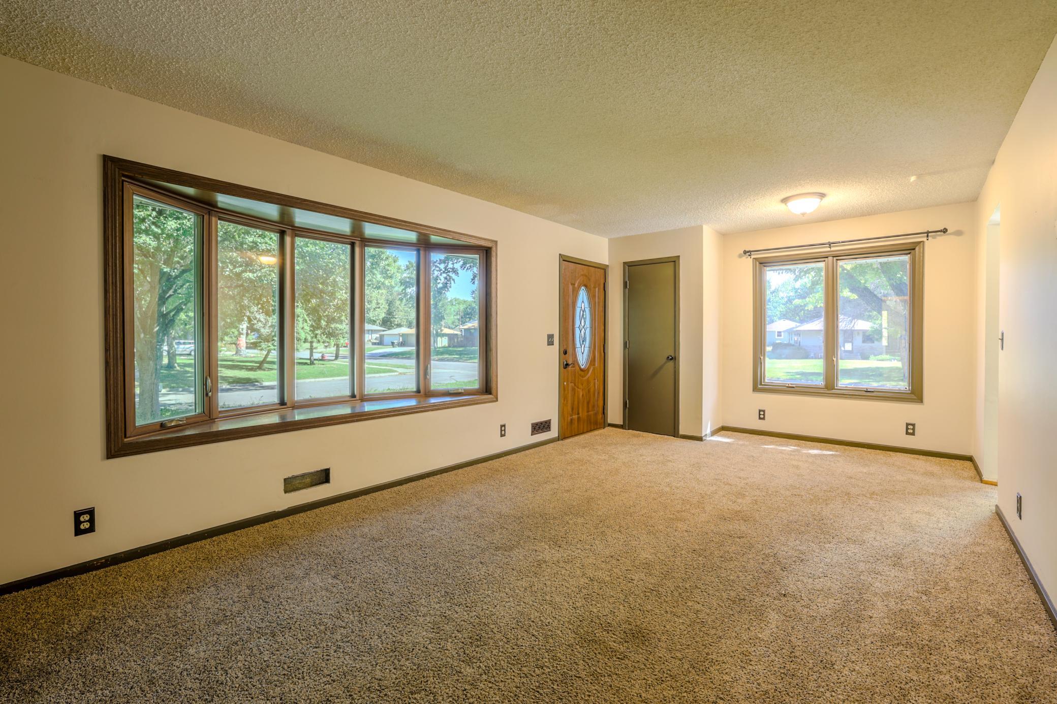 View of Residential at 836 112th Avenue, Coon Rapids MN 55448, Coon Rapids (6 of 35) - Mike Wilen | Minnesota Team Real Estate