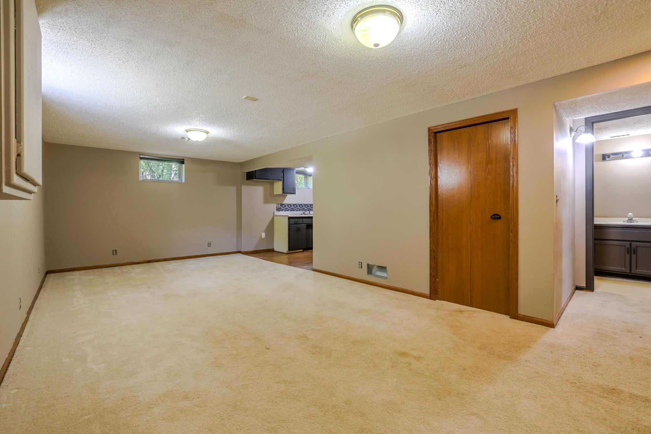 View of Residential at 836 112th Avenue, Coon Rapids MN 55448, Coon Rapids (34 of 35) - Mike Wilen | Minnesota Team Real Estate