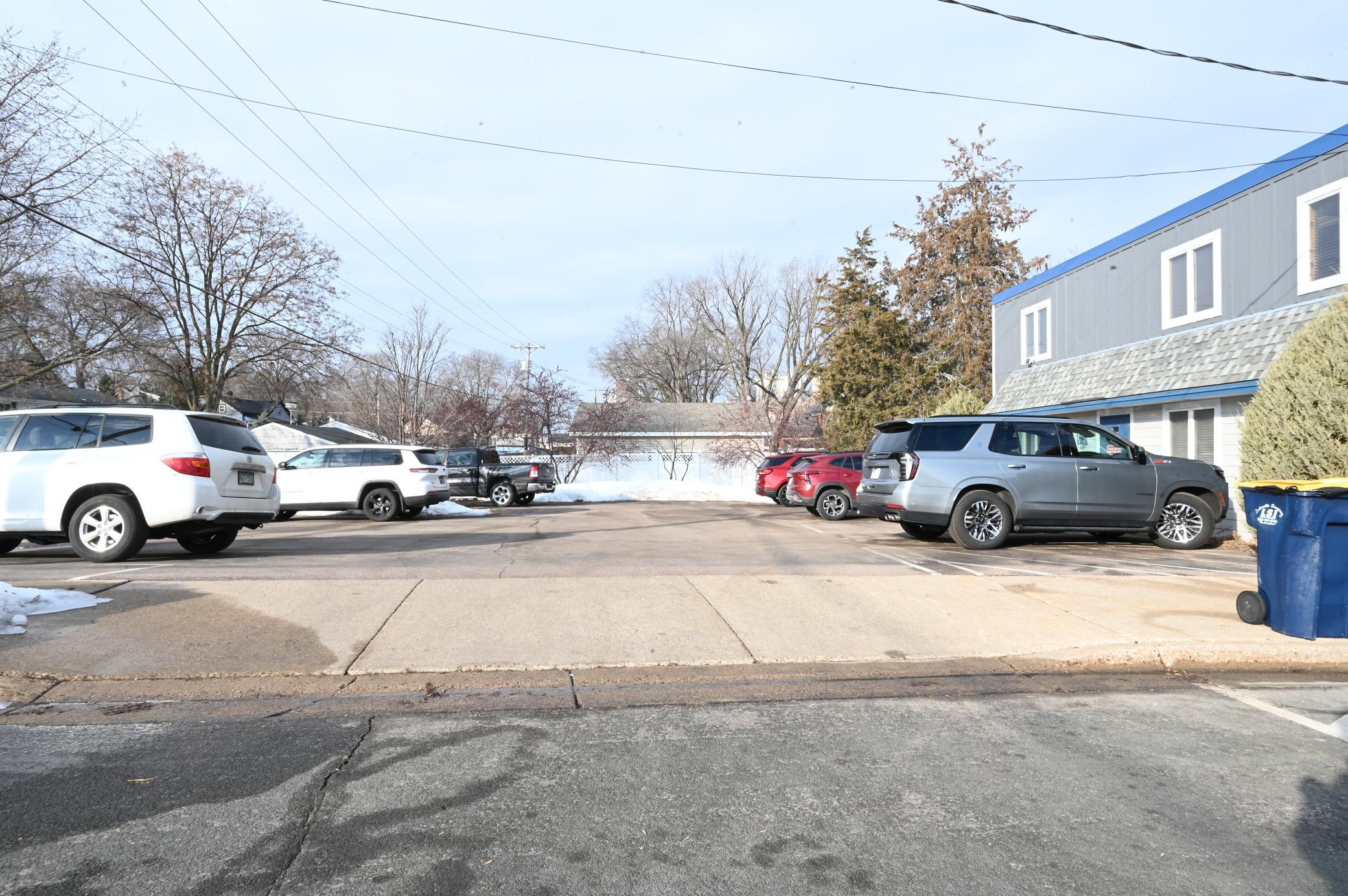 View of Commercial Sale at 206 Scott Street, Shakopee MN 55379, Shakopee (19 of 33) - Mike Wilen | Minnesota Team Real Estate