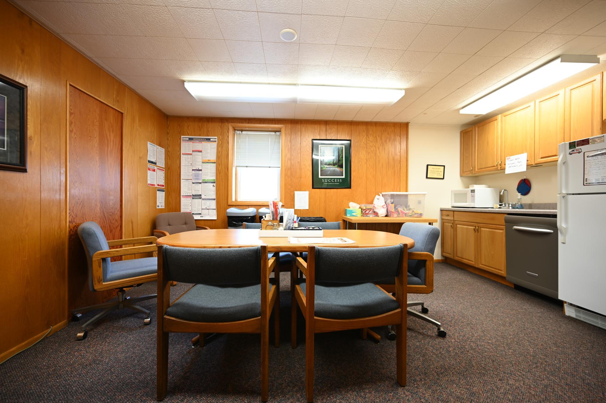 View of Commercial Sale at 206 Scott Street, Shakopee MN 55379, Shakopee (18 of 33) - Mike Wilen | Minnesota Team Real Estate