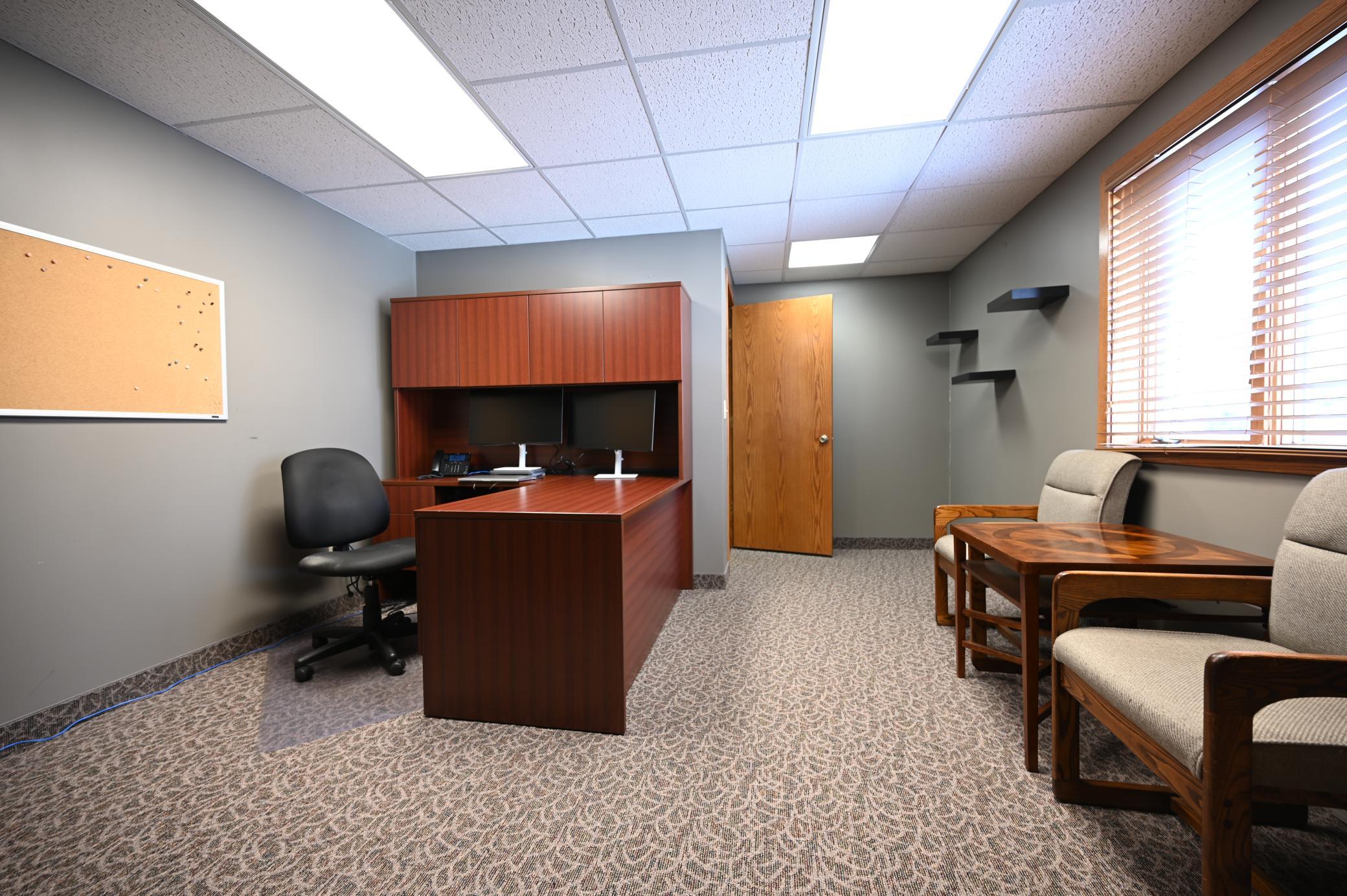 View of Commercial Sale at 206 Scott Street, Shakopee MN 55379, Shakopee (17 of 33) - Mike Wilen | Minnesota Team Real Estate