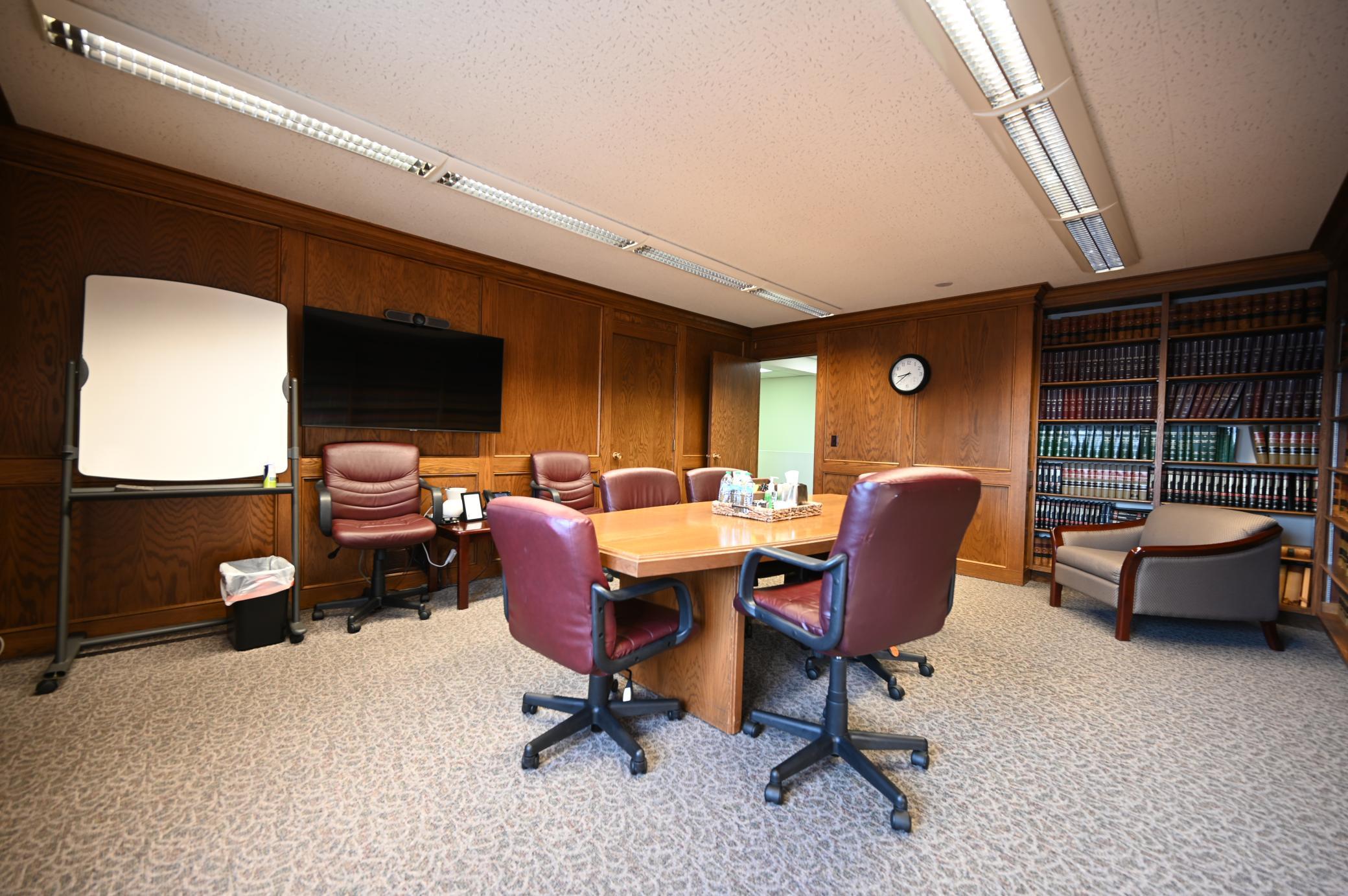 View of Commercial Sale at 206 Scott Street, Shakopee MN 55379, Shakopee (14 of 33) - Mike Wilen | Minnesota Team Real Estate