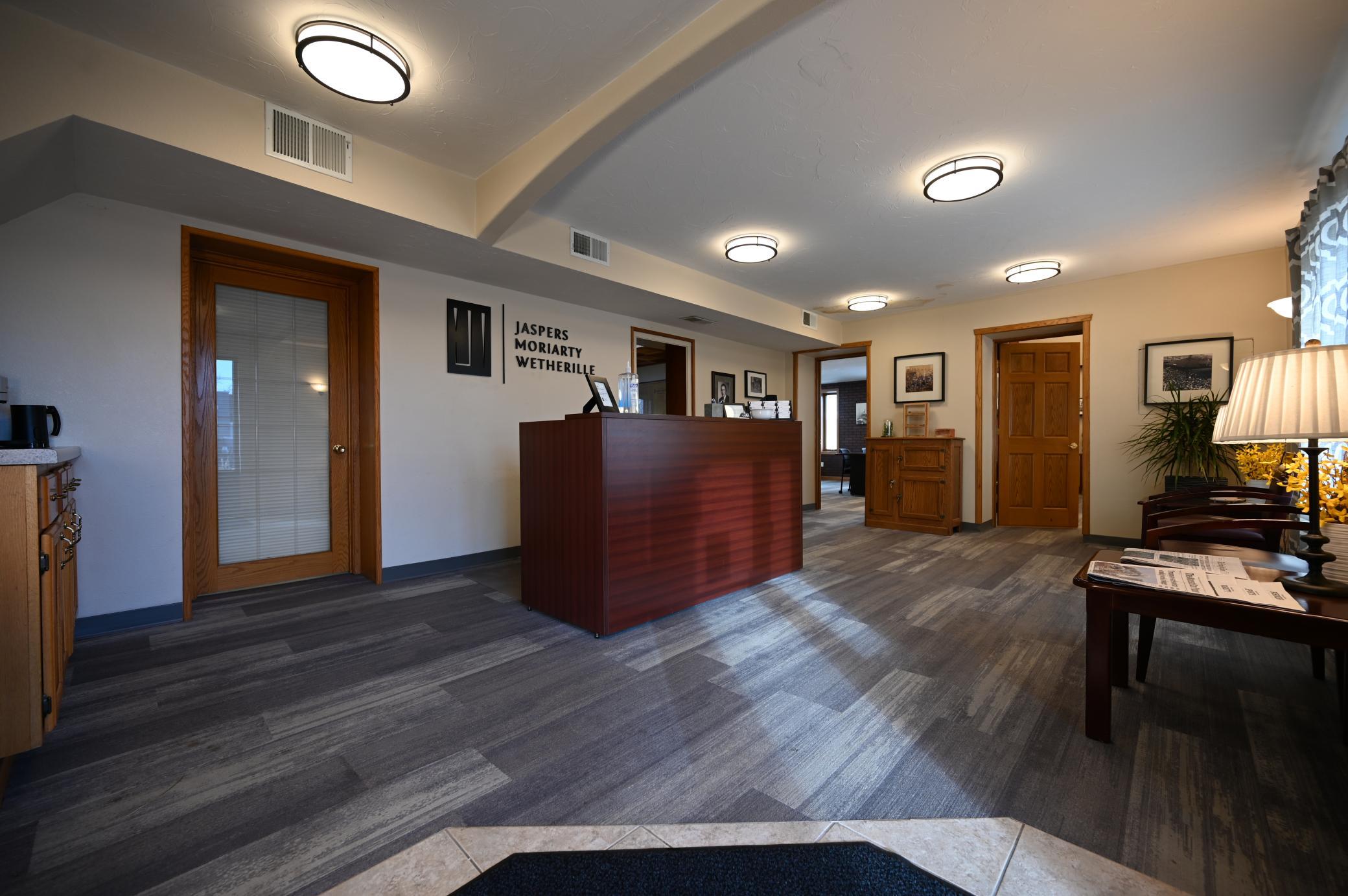 View of Commercial Sale at 206 Scott Street, Shakopee MN 55379, Shakopee (4 of 33) - Mike Wilen | Minnesota Team Real Estate