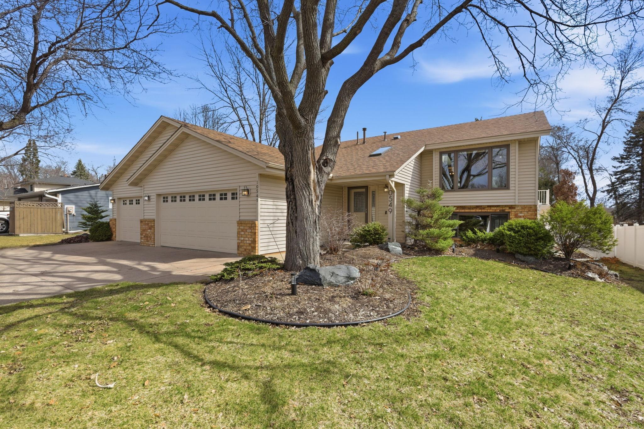 View of Residential at 10549 Kentucky Avenue, Bloomington MN 55438, Bloomington - Mike Wilen | Minnesota Team Real Estate