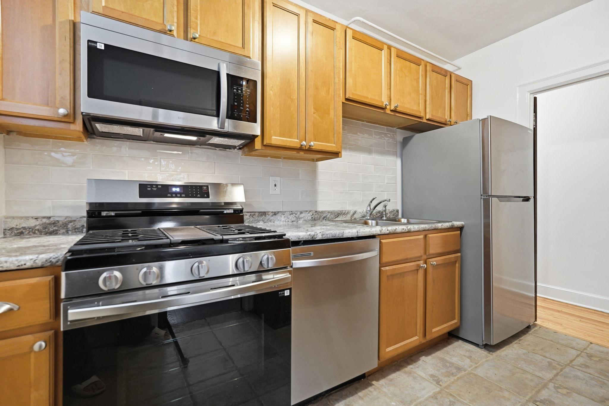 View of Residential at 3406 Harriet Avenue #5, Minneapolis MN 55408, Minneapolis (16 of 22) - Mike Wilen | Minnesota Team Real Estate