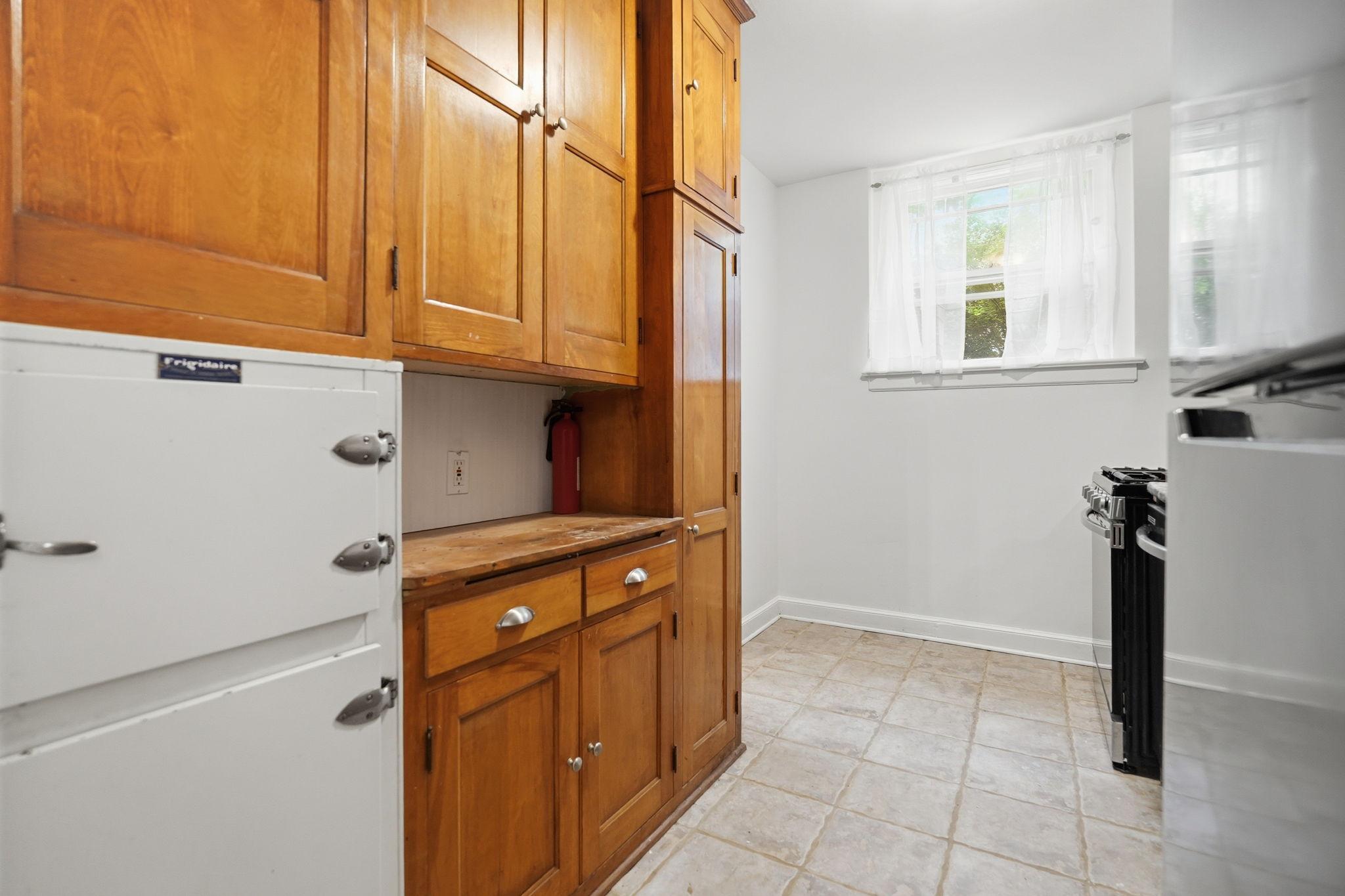 View of Residential at 3406 Harriet Avenue #5, Minneapolis MN 55408, Minneapolis (15 of 22) - Mike Wilen | Minnesota Team Real Estate