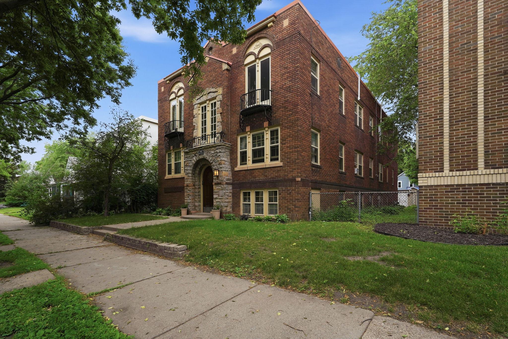View of Residential at 3406 Harriet Avenue #5, Minneapolis MN 55408, Minneapolis (4 of 22) - Mike Wilen | Minnesota Team Real Estate