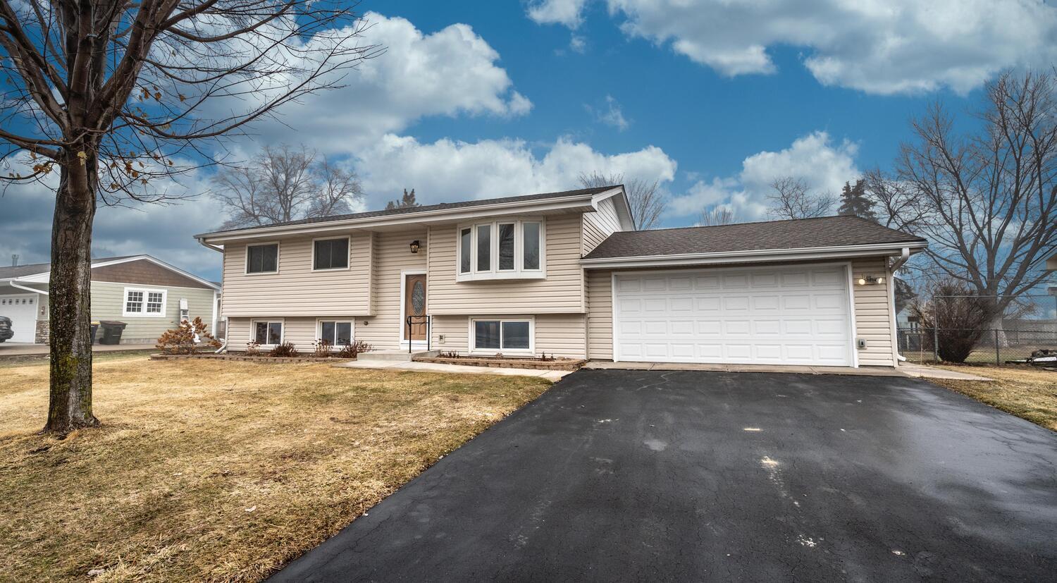 View of Residential at 5525 Lower 182nd Street, Farmington MN 55024, Farmington - Mike Wilen | Minnesota Team Real Estate