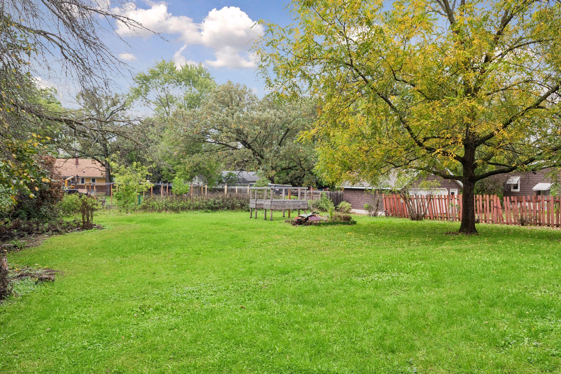 View of Residential at 2233 15th Avenue, North Saint Paul MN 55109, North Saint Paul (37 of 41) - Mike Wilen | Minnesota Team Real Estate