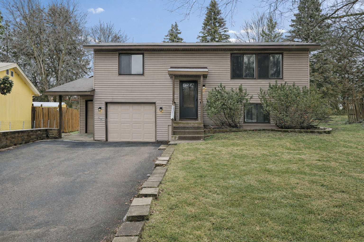 View of Residential at 923 123rd Lane, Coon Rapids MN 55448, Coon Rapids - Mike Wilen | Minnesota Team Real Estate