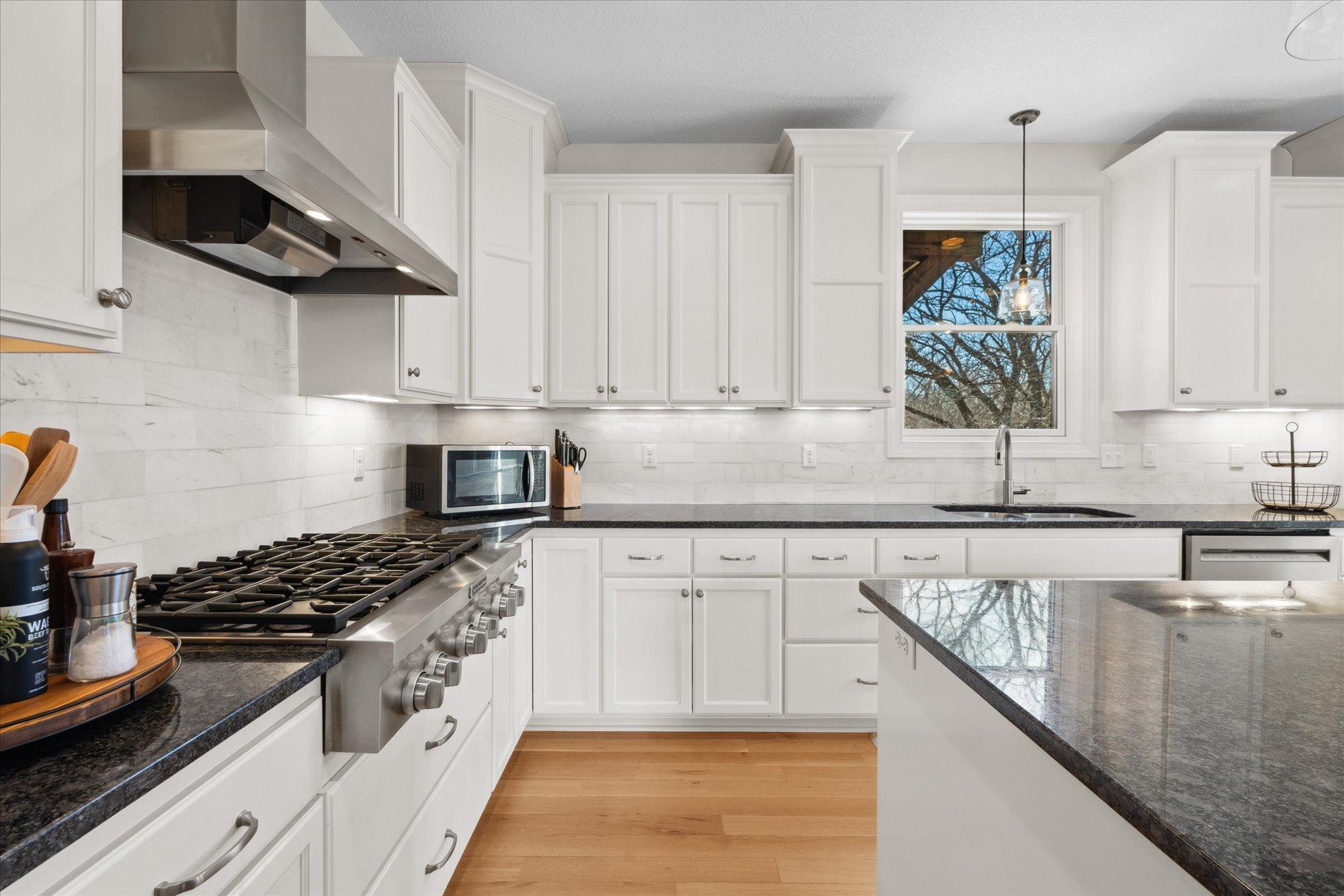 View of Residential at 4323 Cedar Lake Road, Saint Louis Park MN 55416, Saint Louis Park (22 of 84) - Mike Wilen | Minnesota Team Real Estate