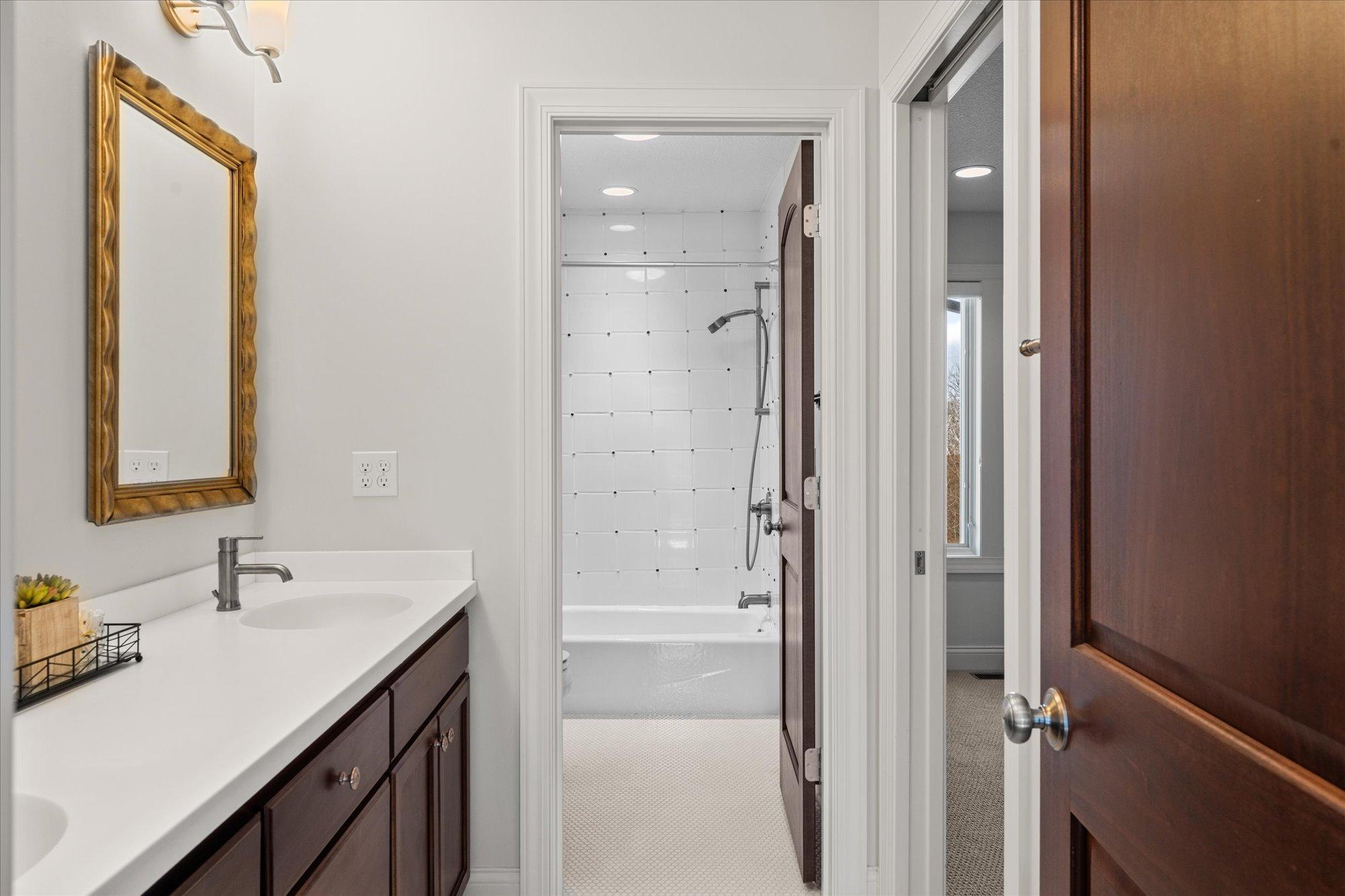 View of Residential at 4323 Cedar Lake Road, Saint Louis Park MN 55416, Saint Louis Park (38 of 84) - Mike Wilen | Minnesota Team Real Estate