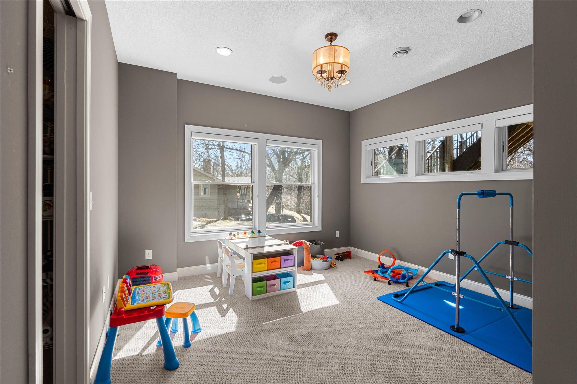 View of Residential at 4323 Cedar Lake Road, Saint Louis Park MN 55416, Saint Louis Park (63 of 84) - Mike Wilen | Minnesota Team Real Estate