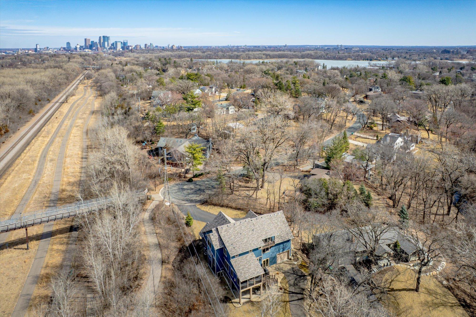 View of Residential at 4323 Cedar Lake Road, Saint Louis Park MN 55416, Saint Louis Park (81 of 84) - Mike Wilen | Minnesota Team Real Estate