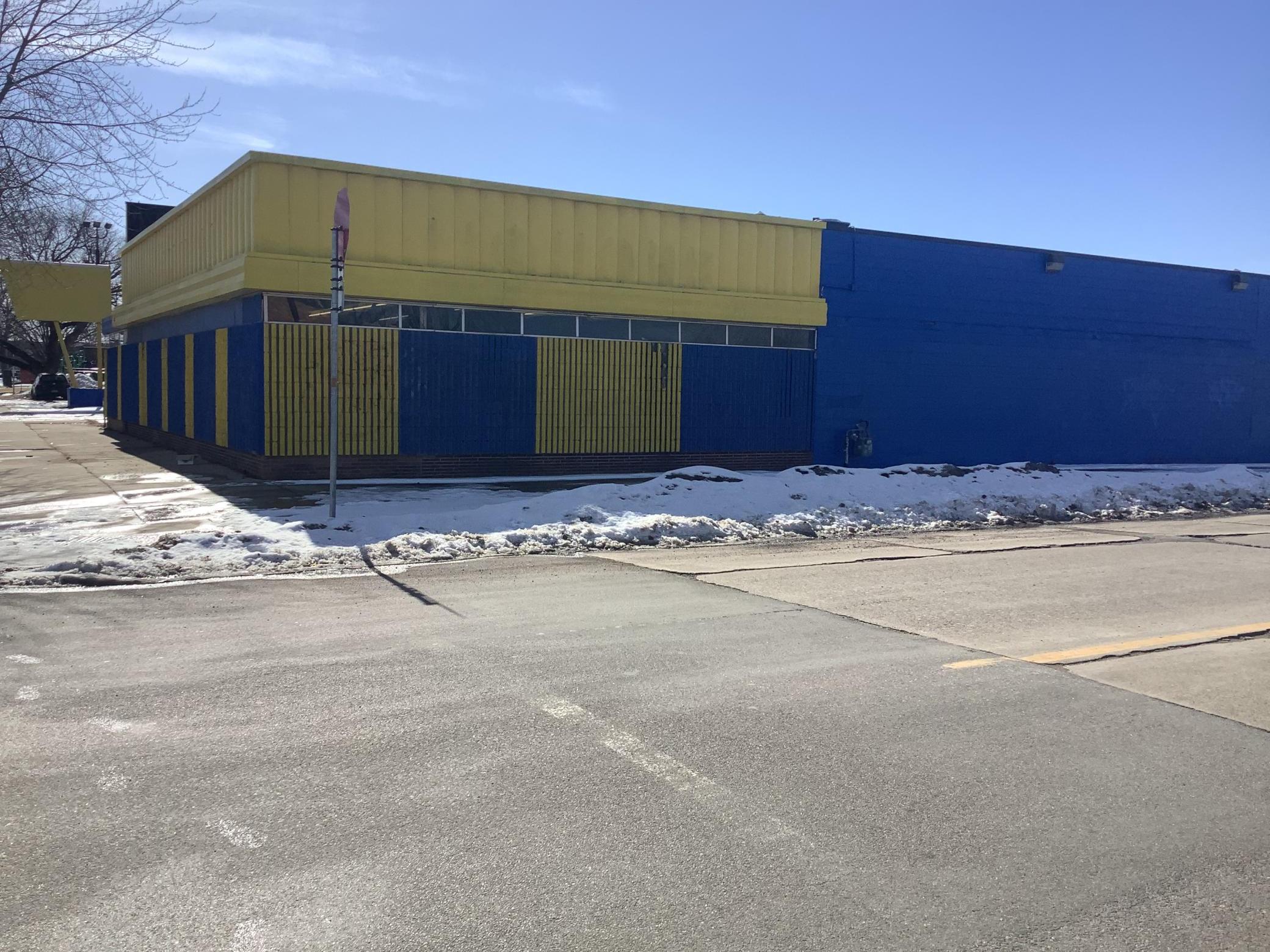 View of Commercial Sale at 2500 27th Avenue, Minneapolis MN 55406, Minneapolis (4 of 19) - Mike Wilen | Minnesota Team Real Estate