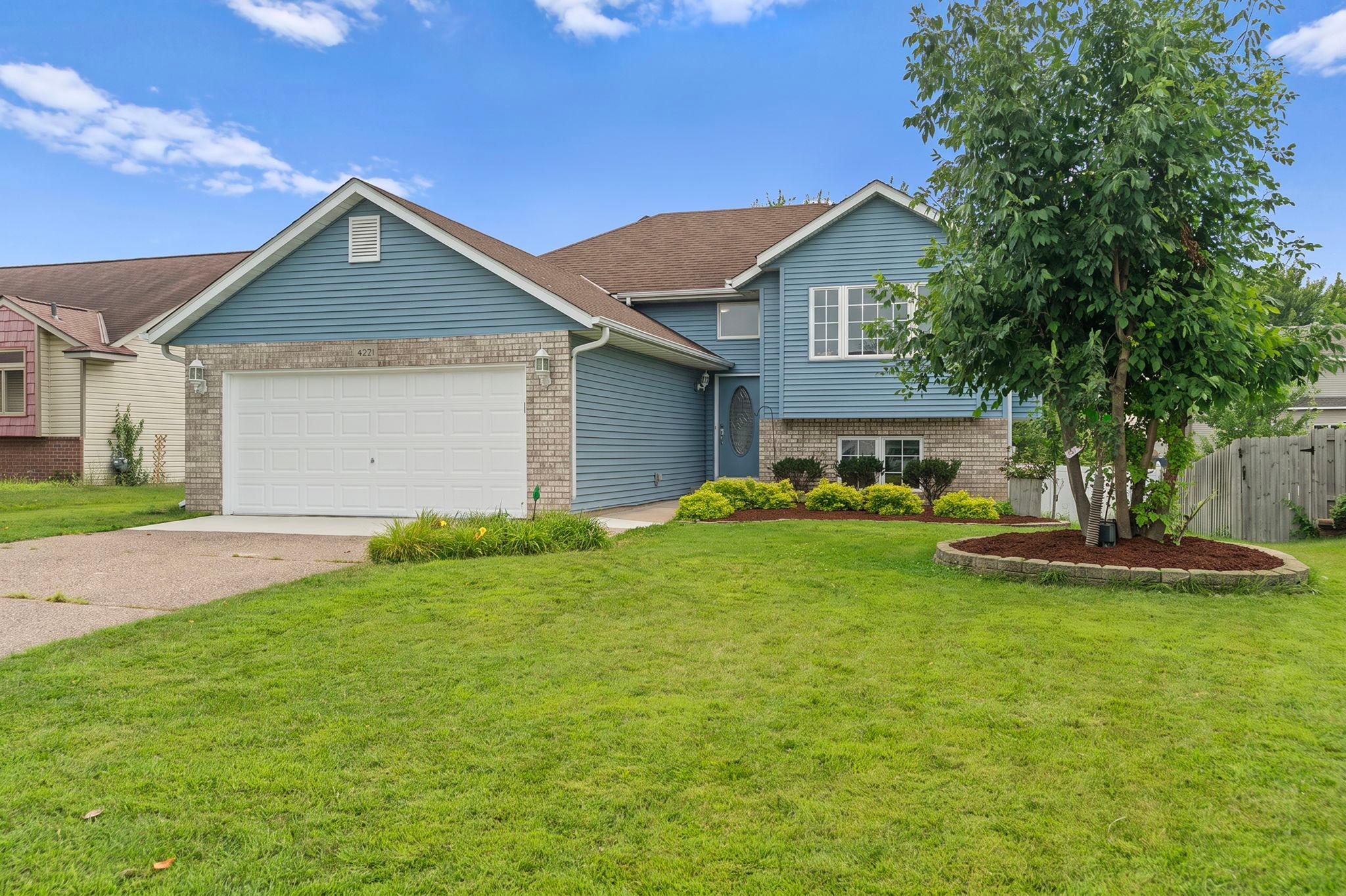 View of Residential at 3020 Asarum Court, Shakopee MN 55379, Shakopee (24 of 28) - Mike Wilen | Minnesota Team Real Estate