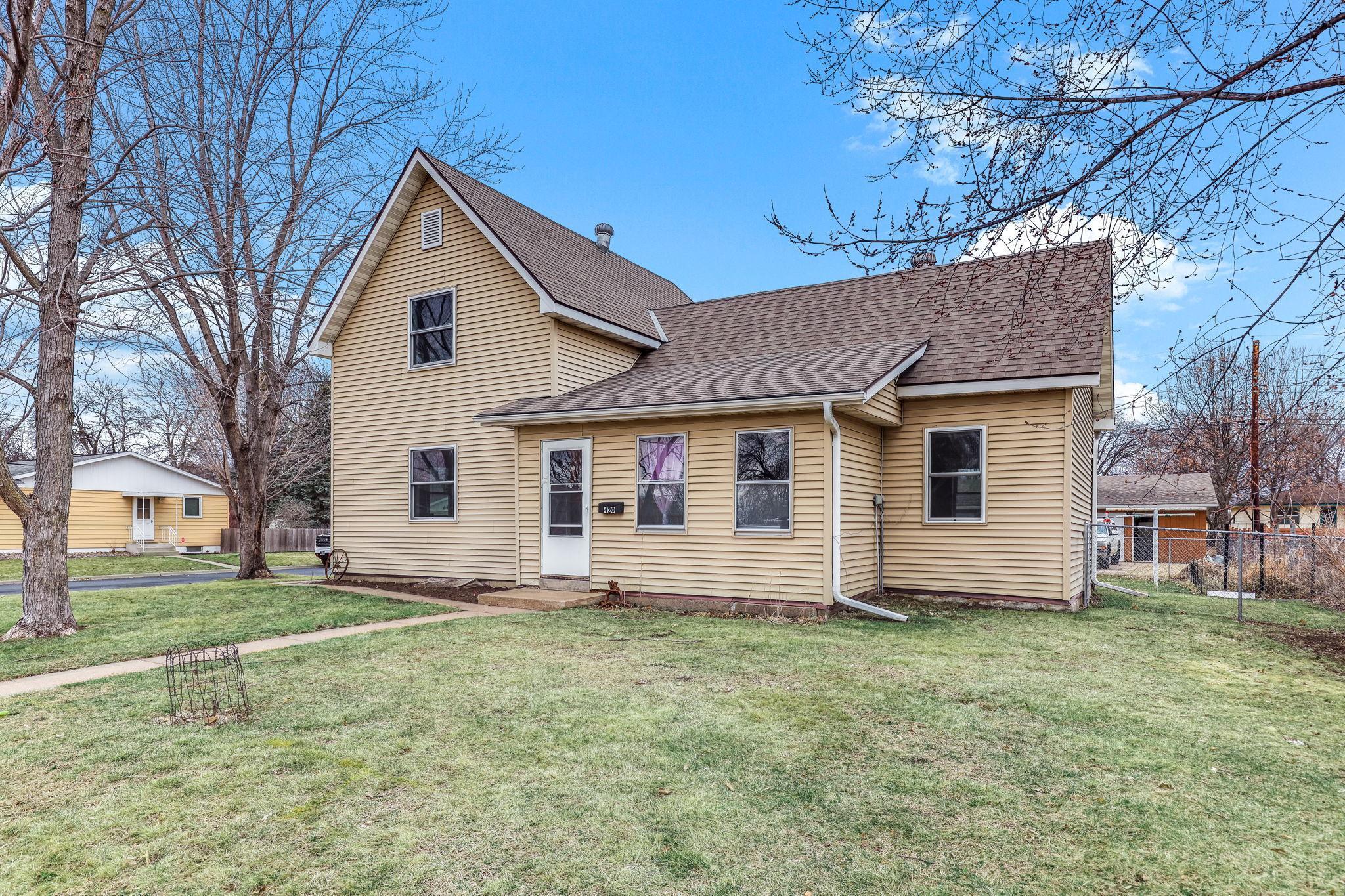View of Residential Income at 420 14th Street, Hastings MN 55033, Hastings - Mike Wilen | Minnesota Team Real Estate