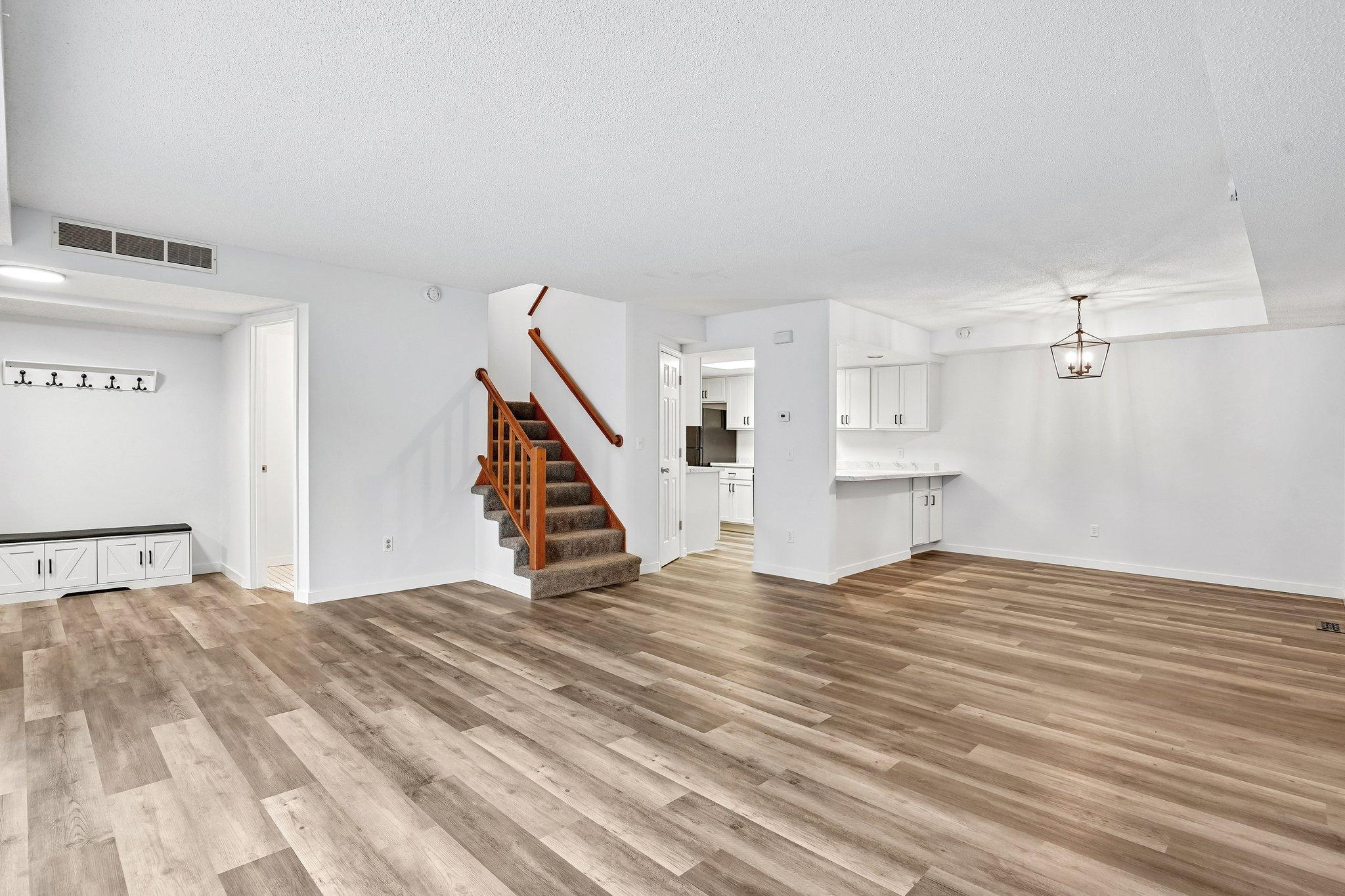 View of Residential at 18669 Clear View Court, Minnetonka MN 55345, Minnetonka (12 of 35) - Mike Wilen | Minnesota Team Real Estate