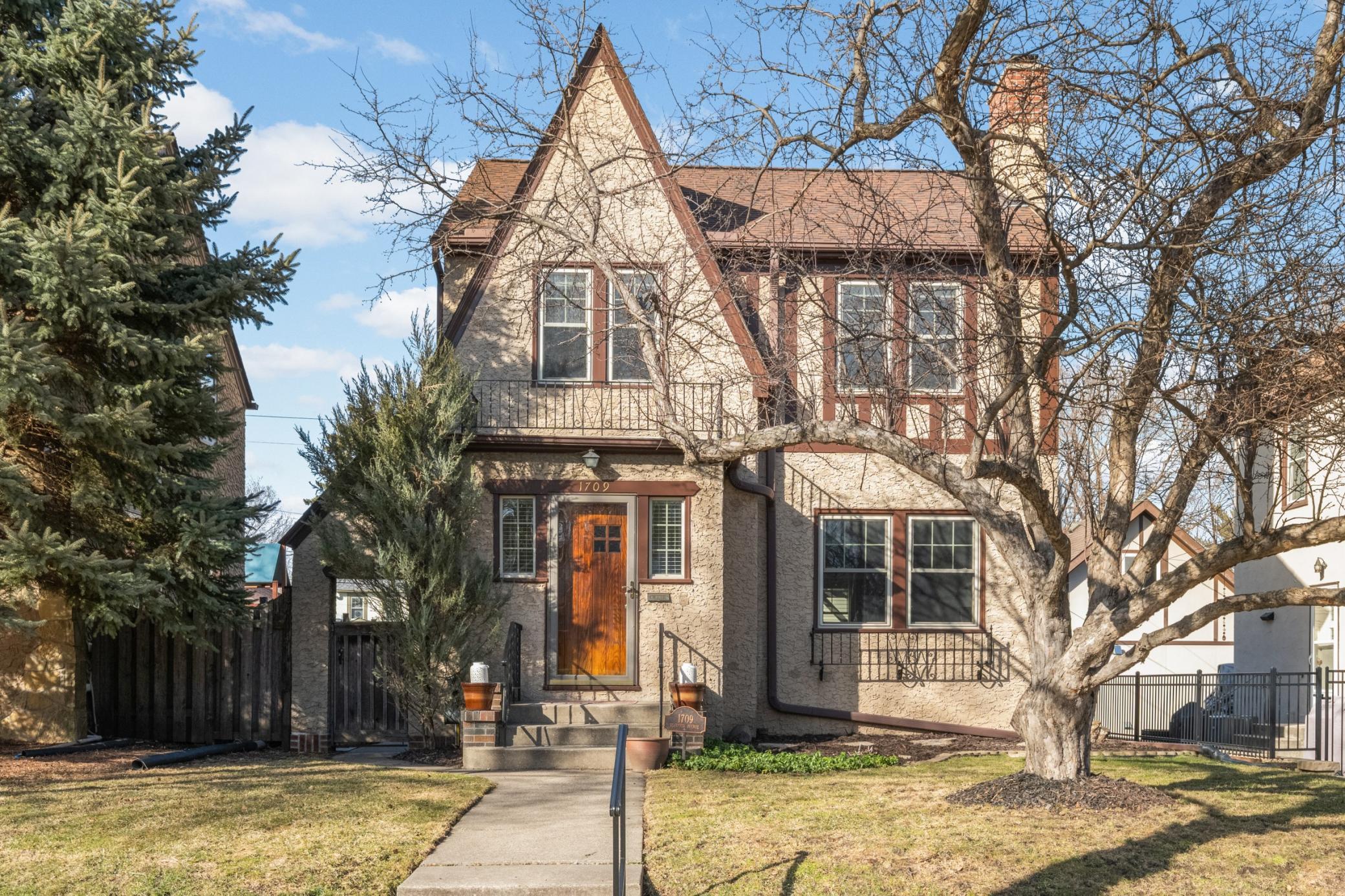 View of Residential at 1709 Scheffer Avenue, Saint Paul MN 55116, Saint Paul - Mike Wilen | Minnesota Team Real Estate