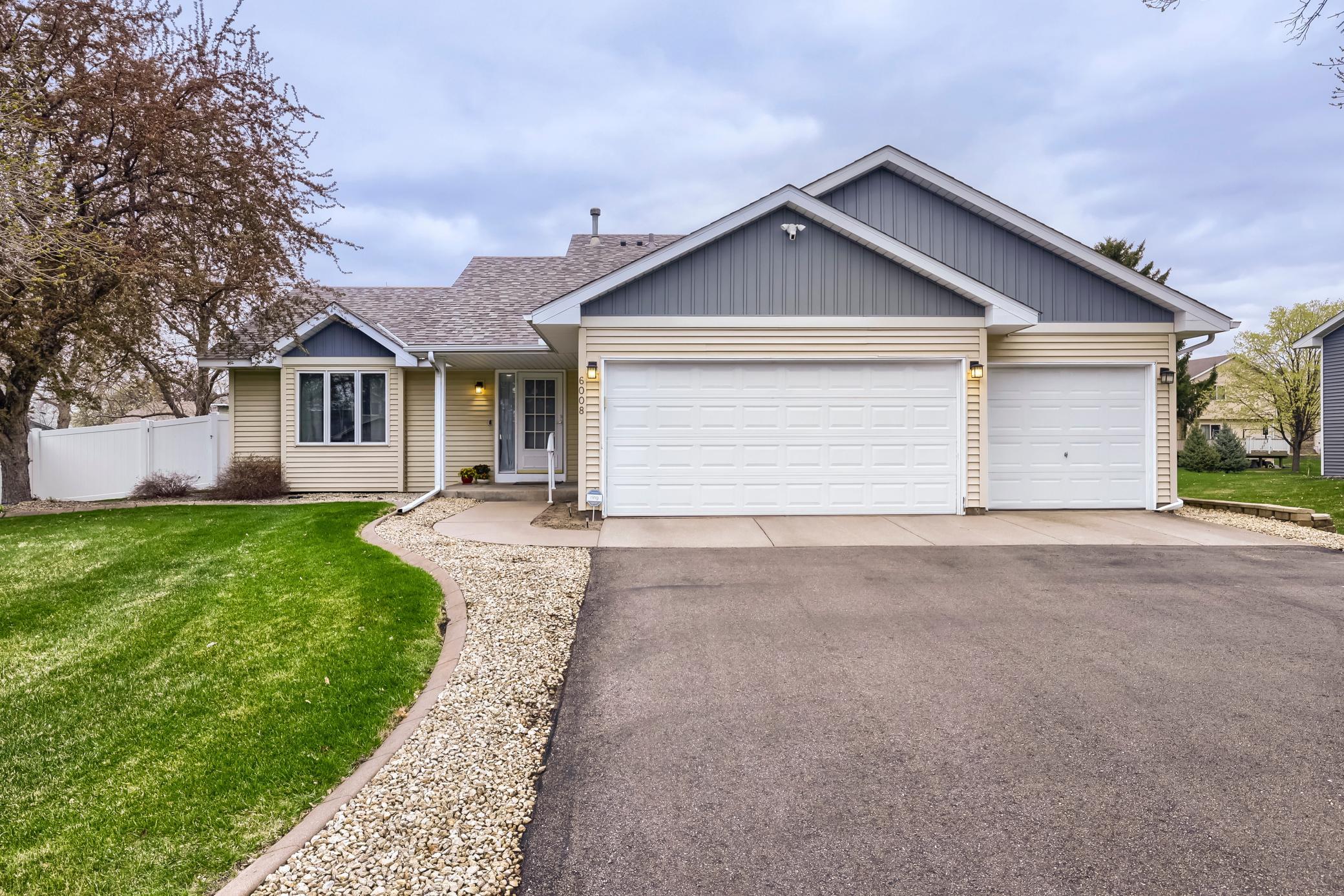 View of Residential at 6008 91st Trail, Brooklyn Park MN 55443, Brooklyn Park - Mike Wilen | Minnesota Team Real Estate