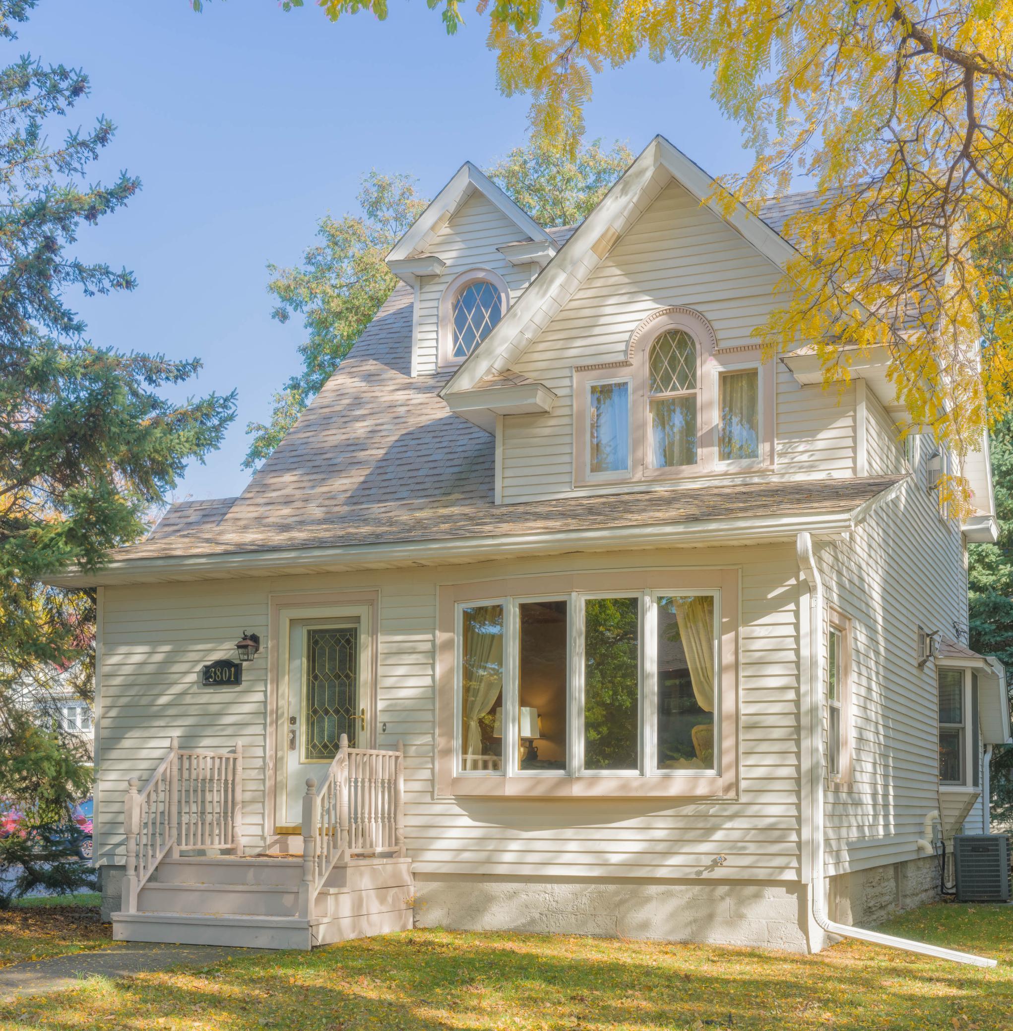 View of Residential at 3801 Lyndale Avenue, Minneapolis MN 55409, Minneapolis (13 of 39) - Mike Wilen | Minnesota Team Real Estate