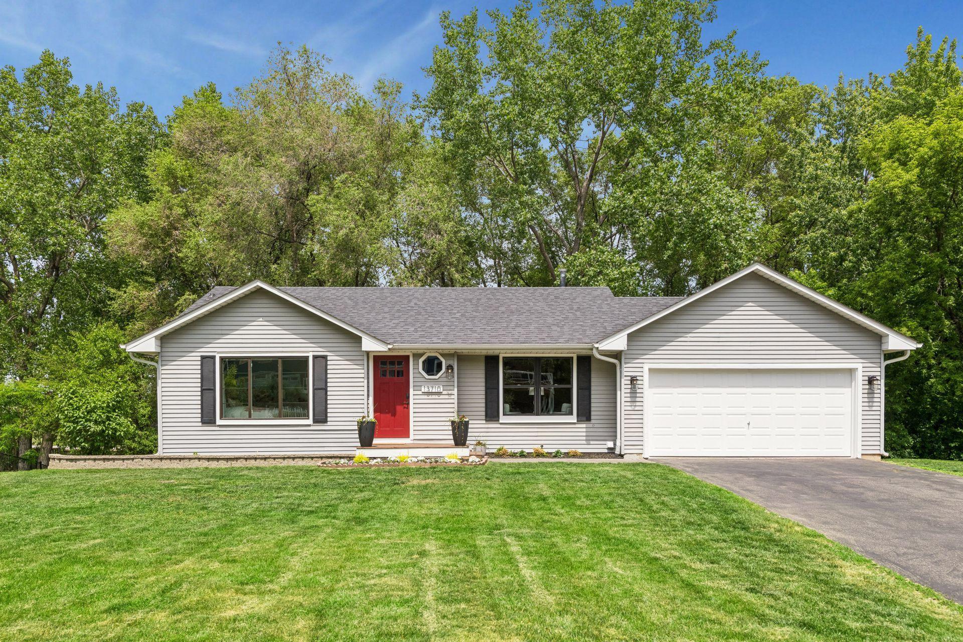 View of Residential at 13710 5th Avenue, Plymouth MN 55441, Plymouth - Mike Wilen | Minnesota Team Real Estate