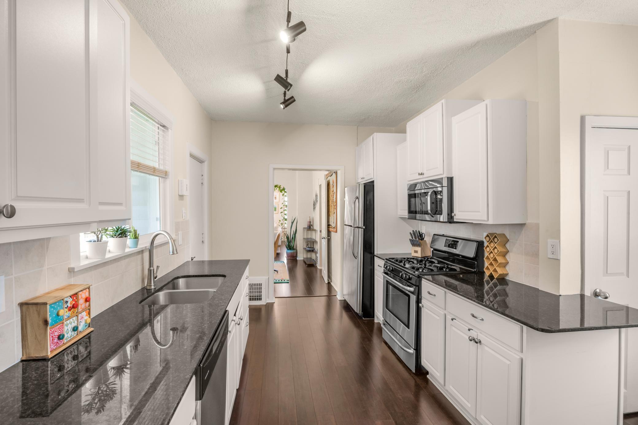 View of Residential at 282 Annapolis Street, West Saint Paul MN 55118, West Saint Paul (15 of 29) - Mike Wilen | Minnesota Team Real Estate