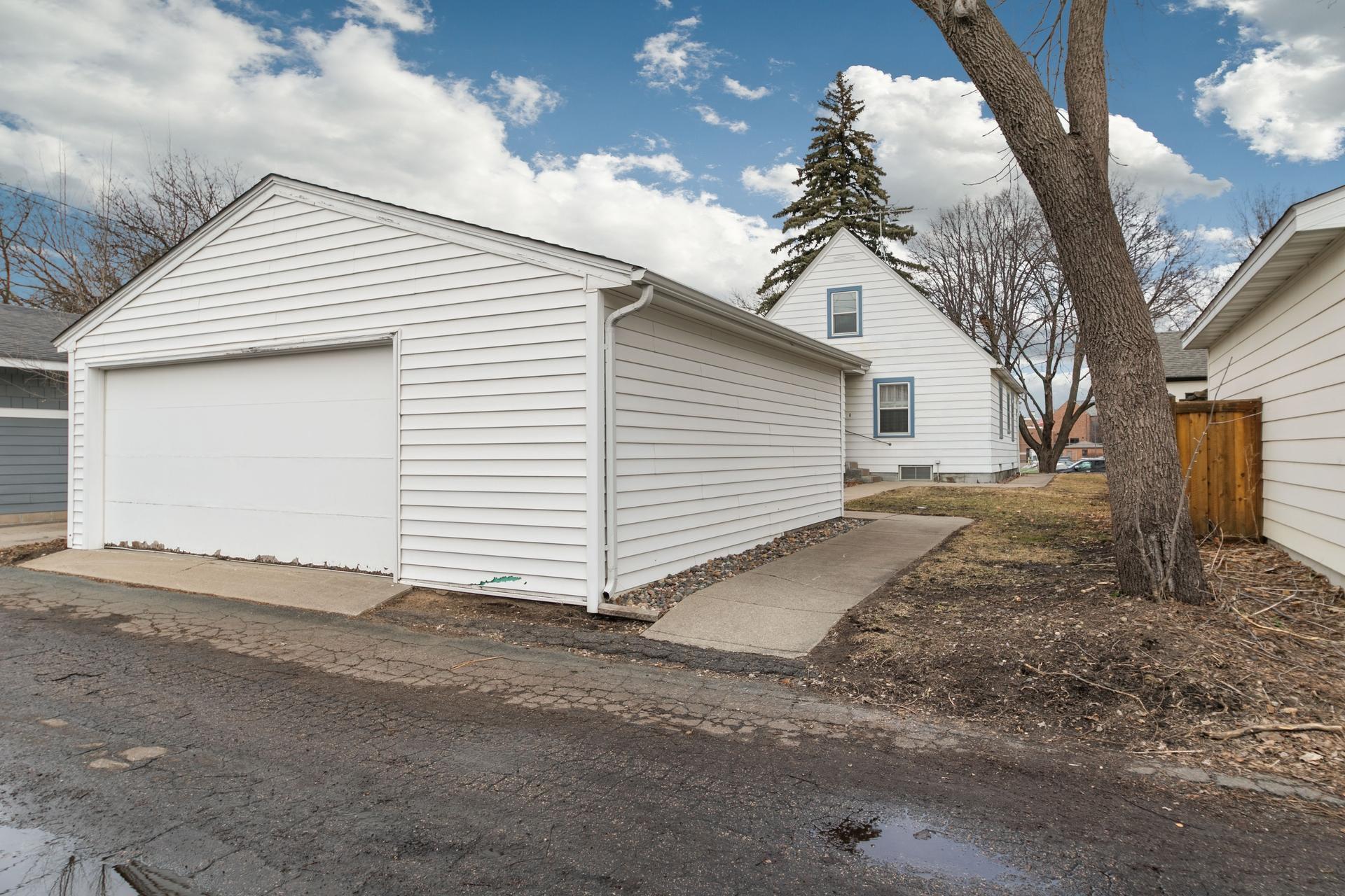 View of Residential at 1368 Hartford Avenue, Saint Paul MN 55116, Saint Paul (4 of 29) - Mike Wilen | Minnesota Team Real Estate